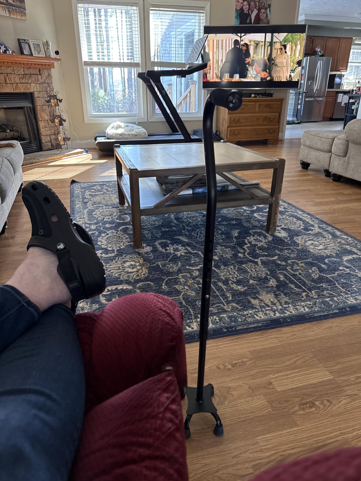 BeneCane Quad Cane Adjustable Walking Cane with Offset Soft Cushioned Handle for Men & Women Lightweight Comfortable with 4-Pronged feet for Extra Stability customer photo 1