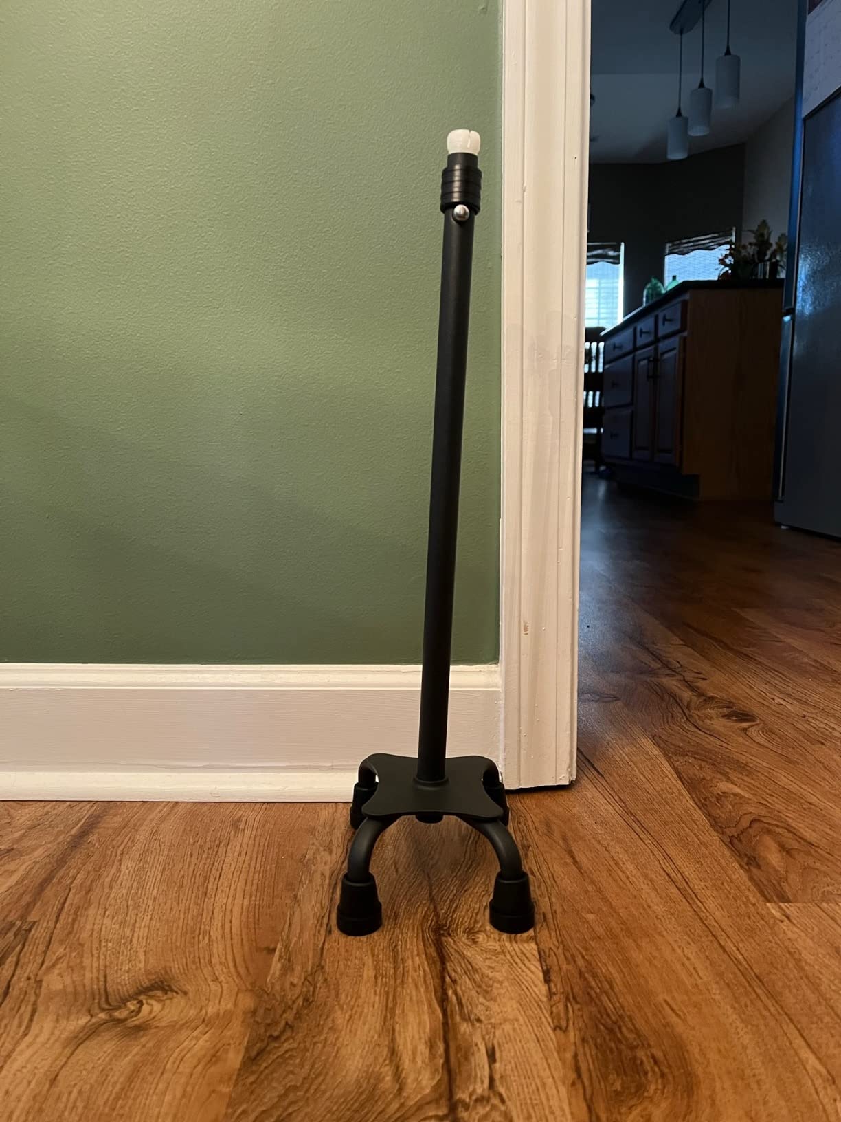 BeneCane Quad Cane Adjustable Walking Cane with Offset Soft Cushioned Handle for Men & Women Lightweight Comfortable with 4-Pronged feet for Extra Stability customer photo 2