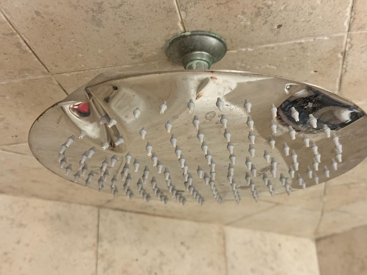 Voolan High Pressure Rain Shower Head - Rainfall Shower head Made of 304 Stainless Steel - Comfortable Shower Experience Even at Low Water Flow (6 Inch, Chrome) customer photo 2