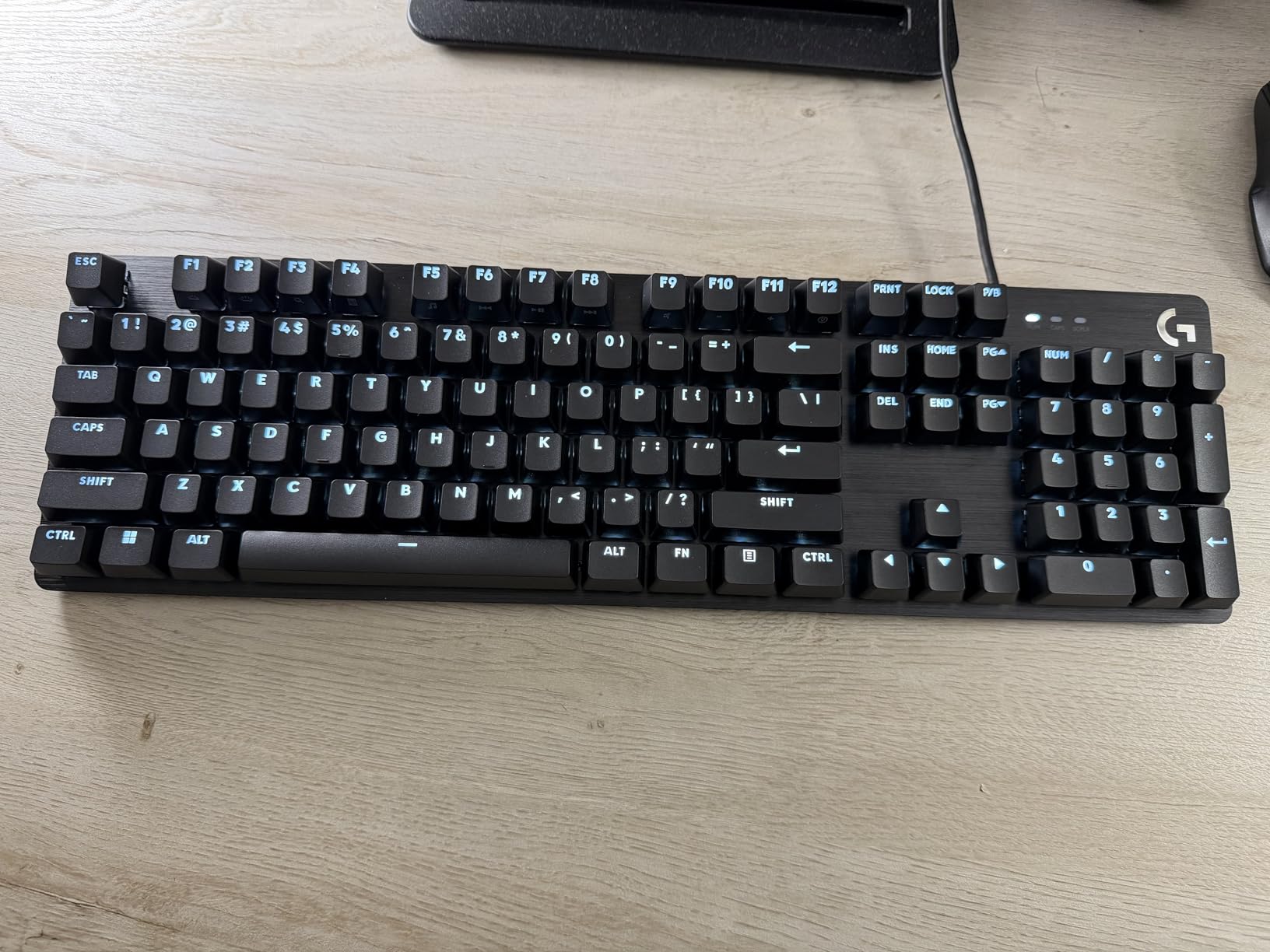 Logitech G413 SE Full-Size Mechanical Gaming Keyboard - Black | Backlit, anti-ghosting, compatible with Windows and macOS, aluminum material customer photo 2