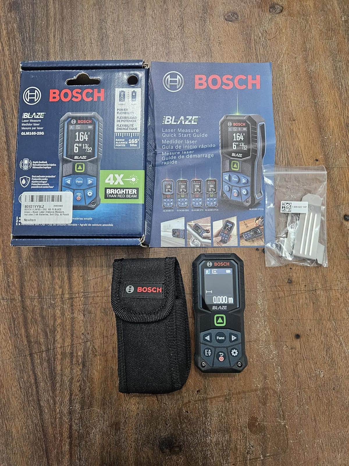 Bosch GLM165-25G Blaze Green-Beam 165 Ft. Laser Measure Tool | Laser distance meters with ready-to-read backlit color display, laser beam, full rubber overmold housing, ±1/16 in. accuracy customer photo 1