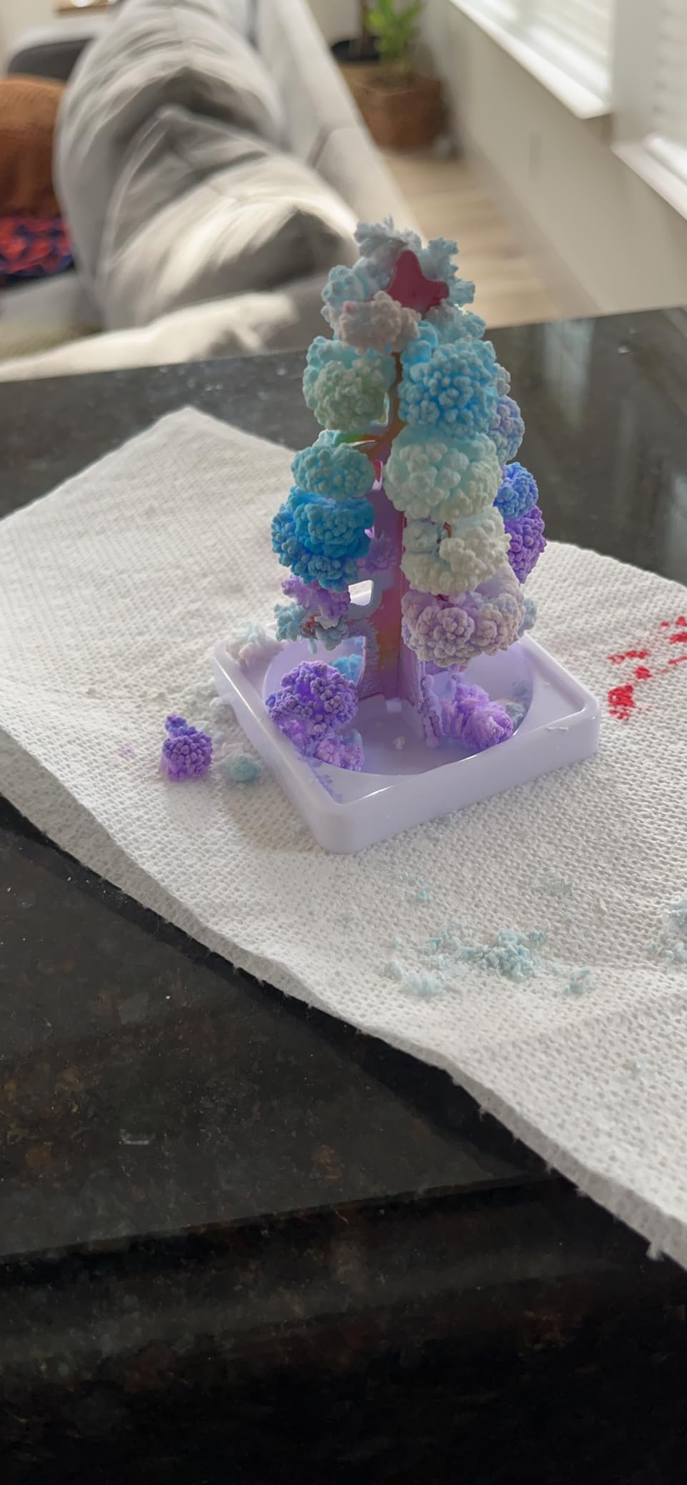 National Geographic Amazing Chemistry Set with 100+ Experiments Ages 8-12 | Crystal Growing, Chemical Reactions, STEM Projects, Hands-On Science Experiments, Science Kit, Birthday Gift customer photo 2