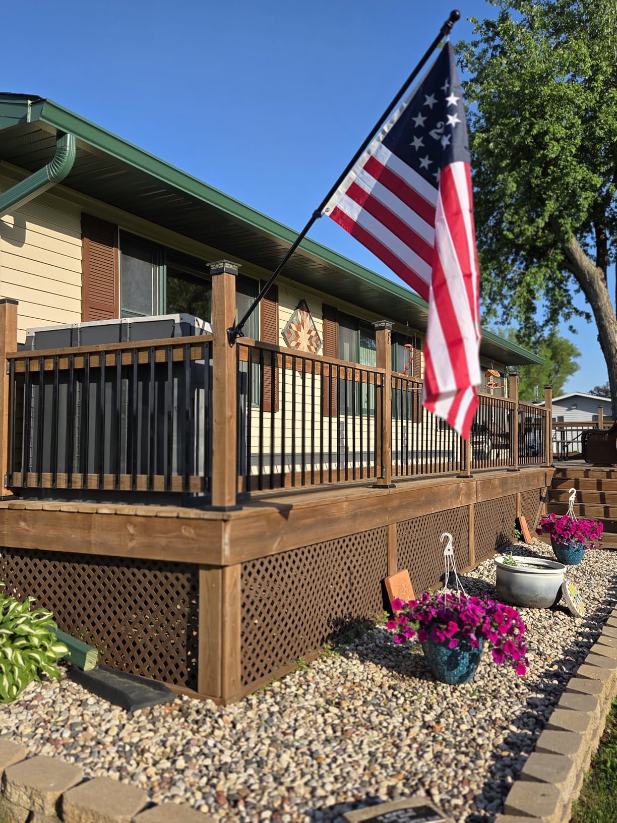 ZMTECH Flag Pole - Upgraded Bracket, 6 FT Stainless Steel Flag Poles for Outside House, Residential or Commerical, Tangle Free Flag Pole Kit for American Flag (Without Flag, Black) customer photo 2