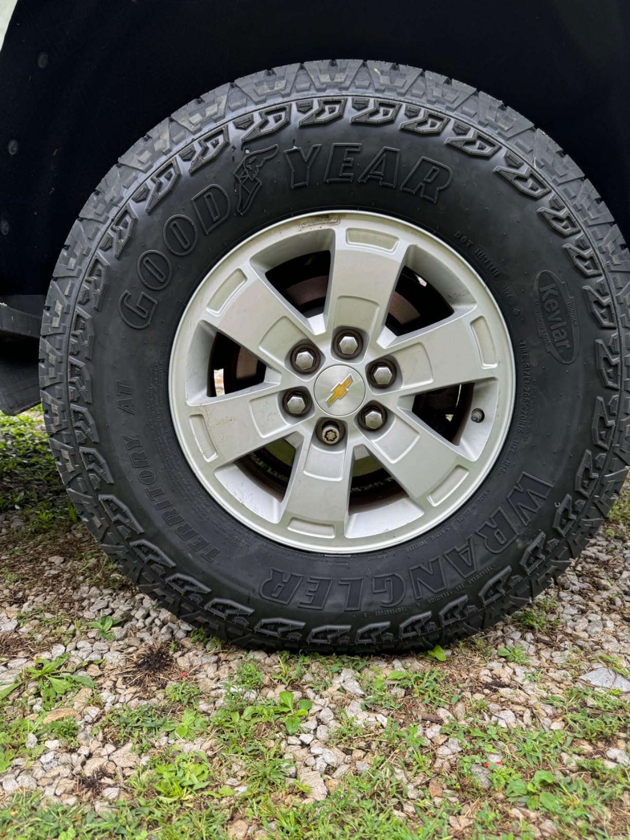 Goodyear Wrangler Territory AT 265/70R16 112 Tire customer photo 2