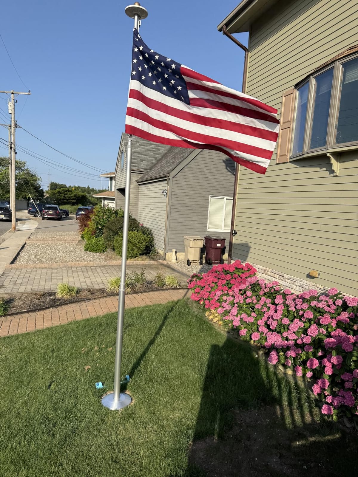 Heavy Duty Telescoping Flagpole Kit (25 Foot, Silver) customer photo 1