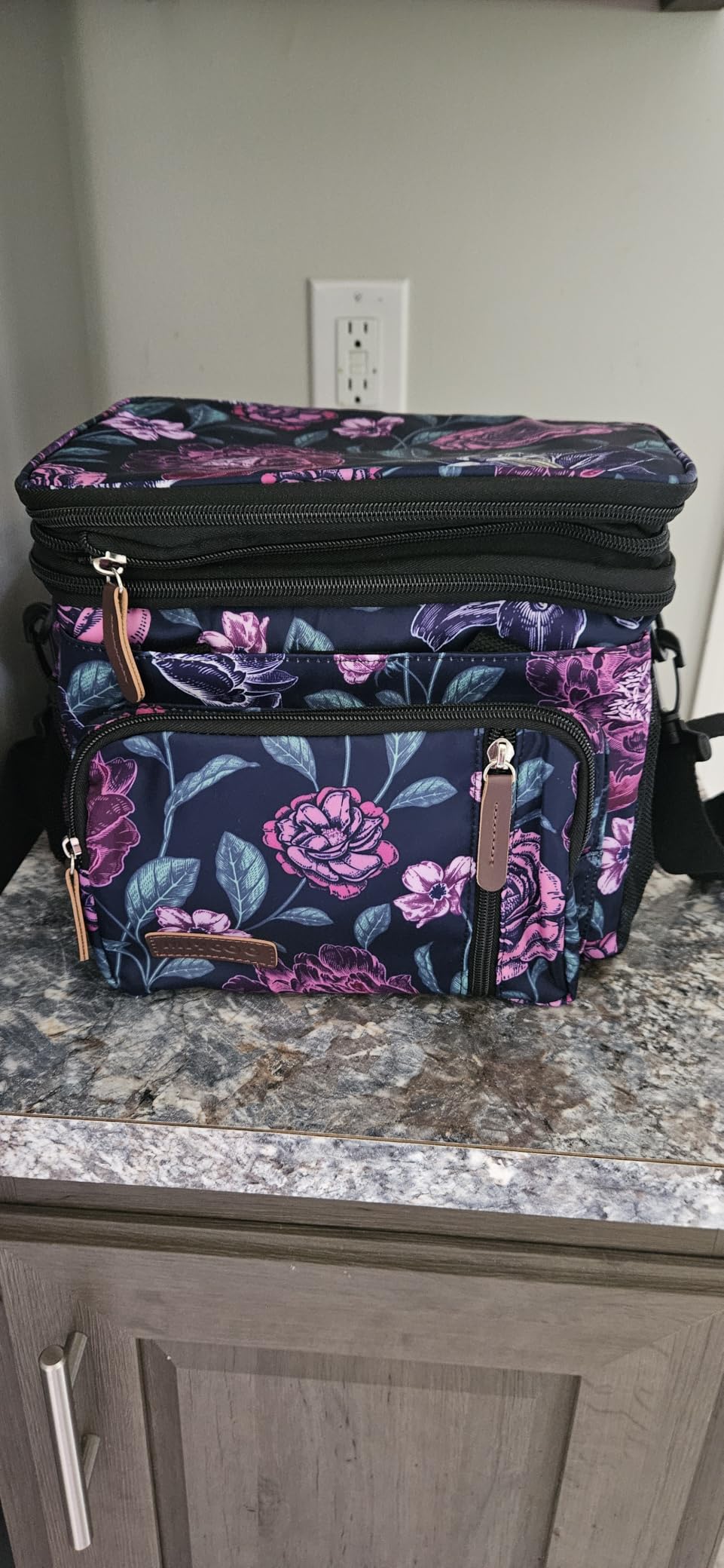 MIYCOO Lunch Bag & Lunch Box for Men Women, Double Deck & Leakproof | Insulated Soft Large Adult Camping Cooler bag for Work, Beach, Picnic, Travel (Black, 15L) customer photo 1