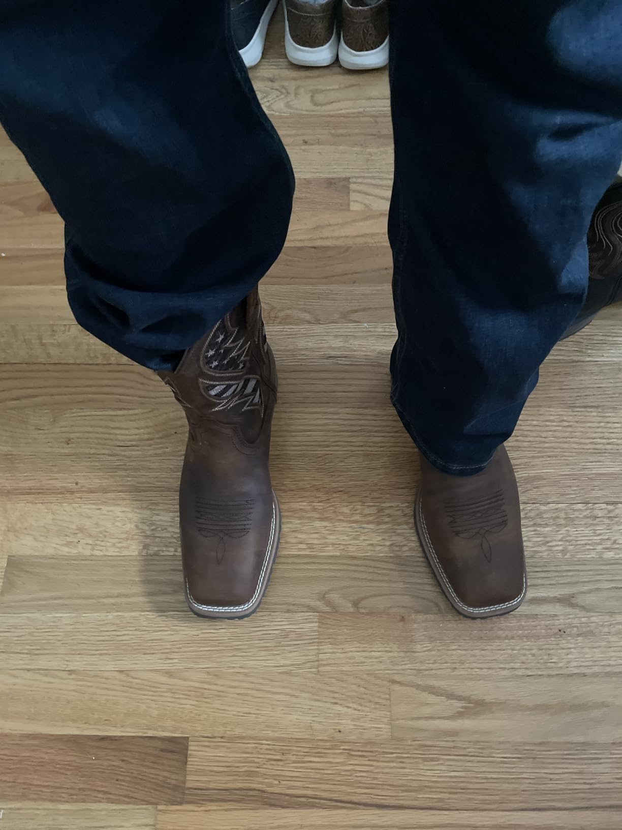 Ariat Men's Hybrid VentTEK Western Boot customer photo 2