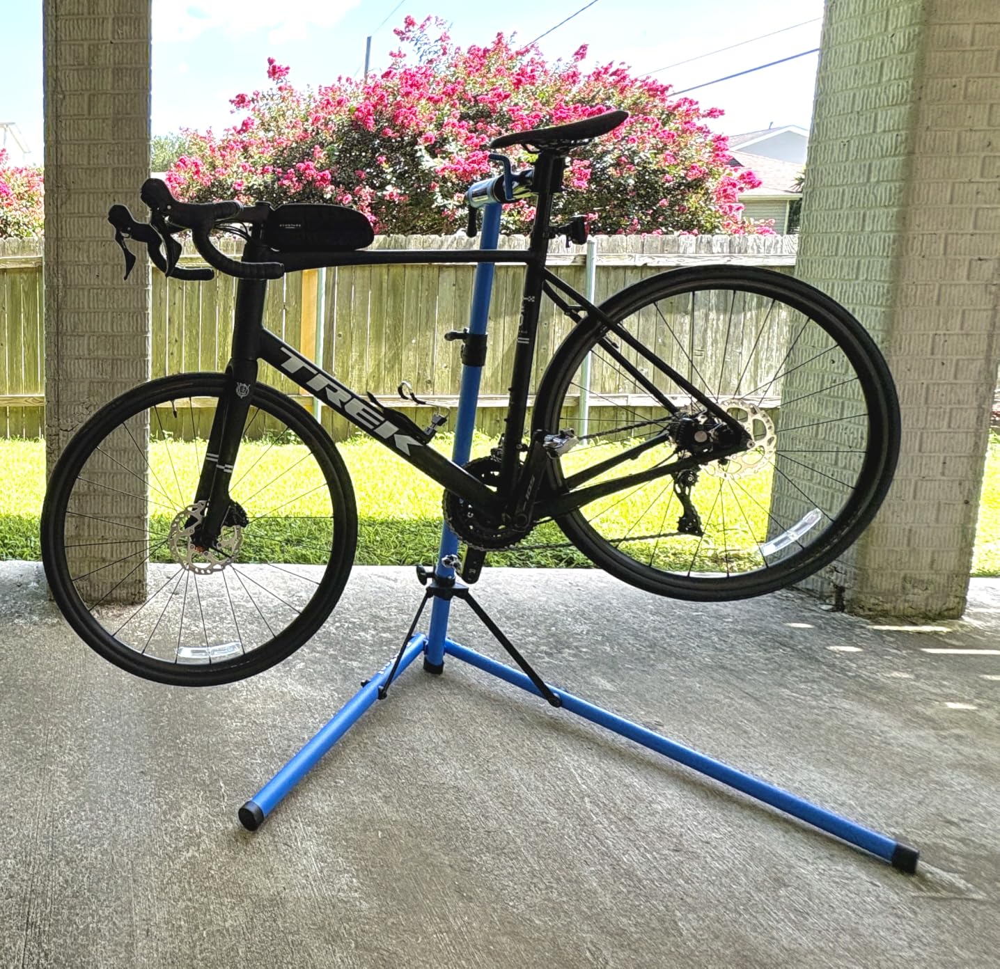 Park Tool PCS-9.3 - Home Mechanic Repair Stand customer photo 1