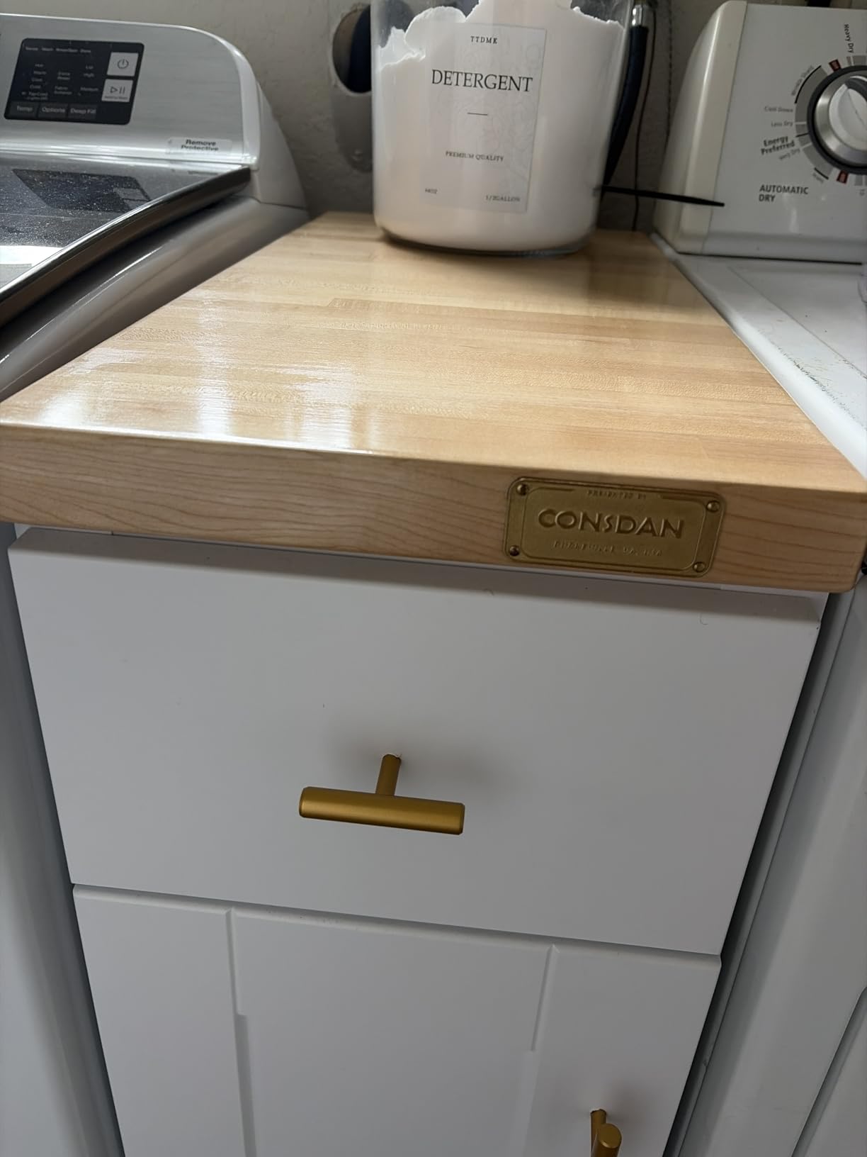 CONSDAN Butcher Block Counter Top, USA Grown Hard Maple Solid Hardwood Countertop, Washer/Laundry Countertop, Table Top, Polished, Prefinished with Food-safe Oil, 1.5