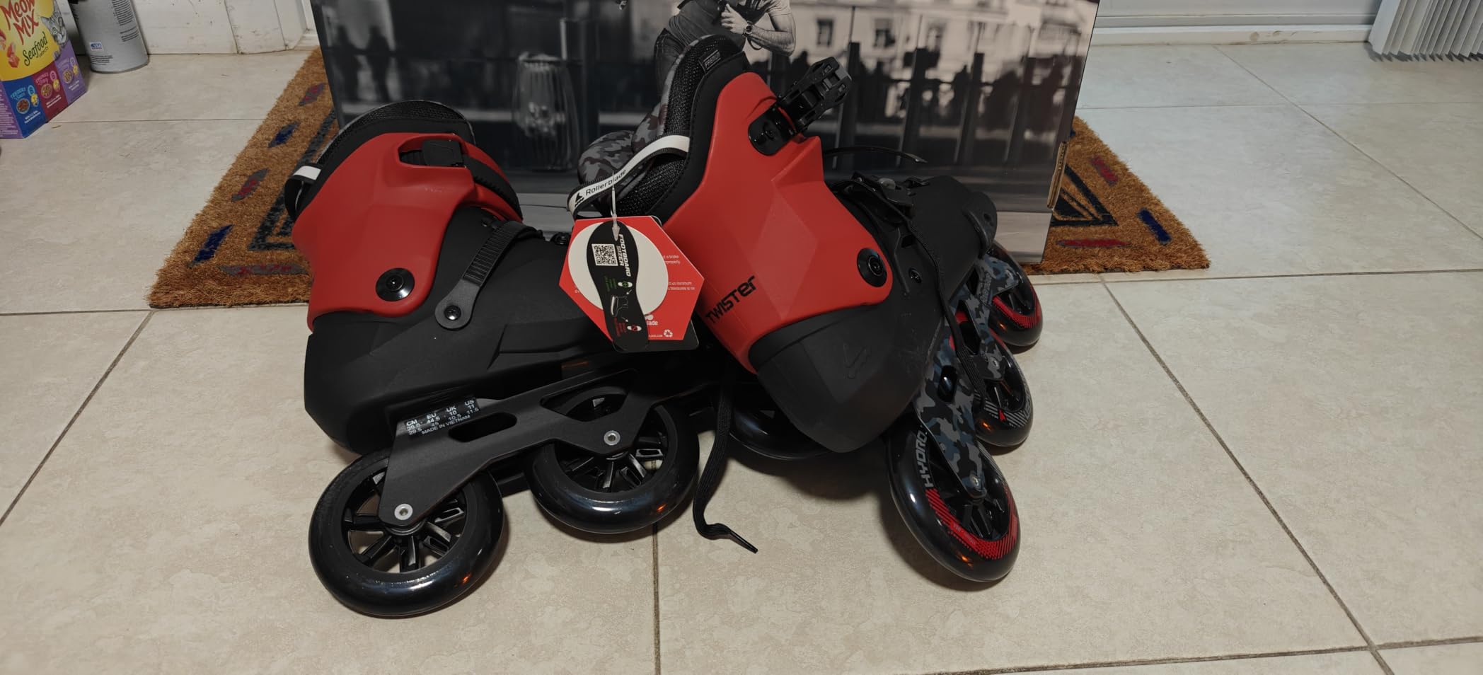 Rollerblade Twister 110 Unisex Adult Fitness Inline Skate, Black/Red, Urban Performance Inline Skates customer photo 2