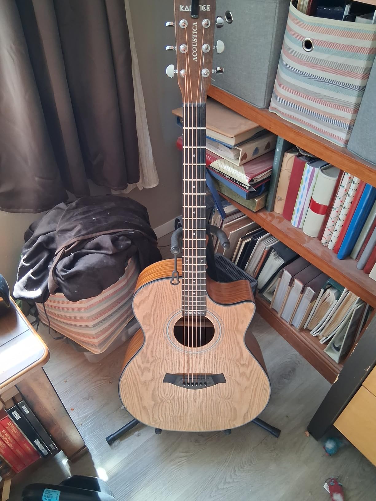 Kadence A06EQ-SC Acoustica 40