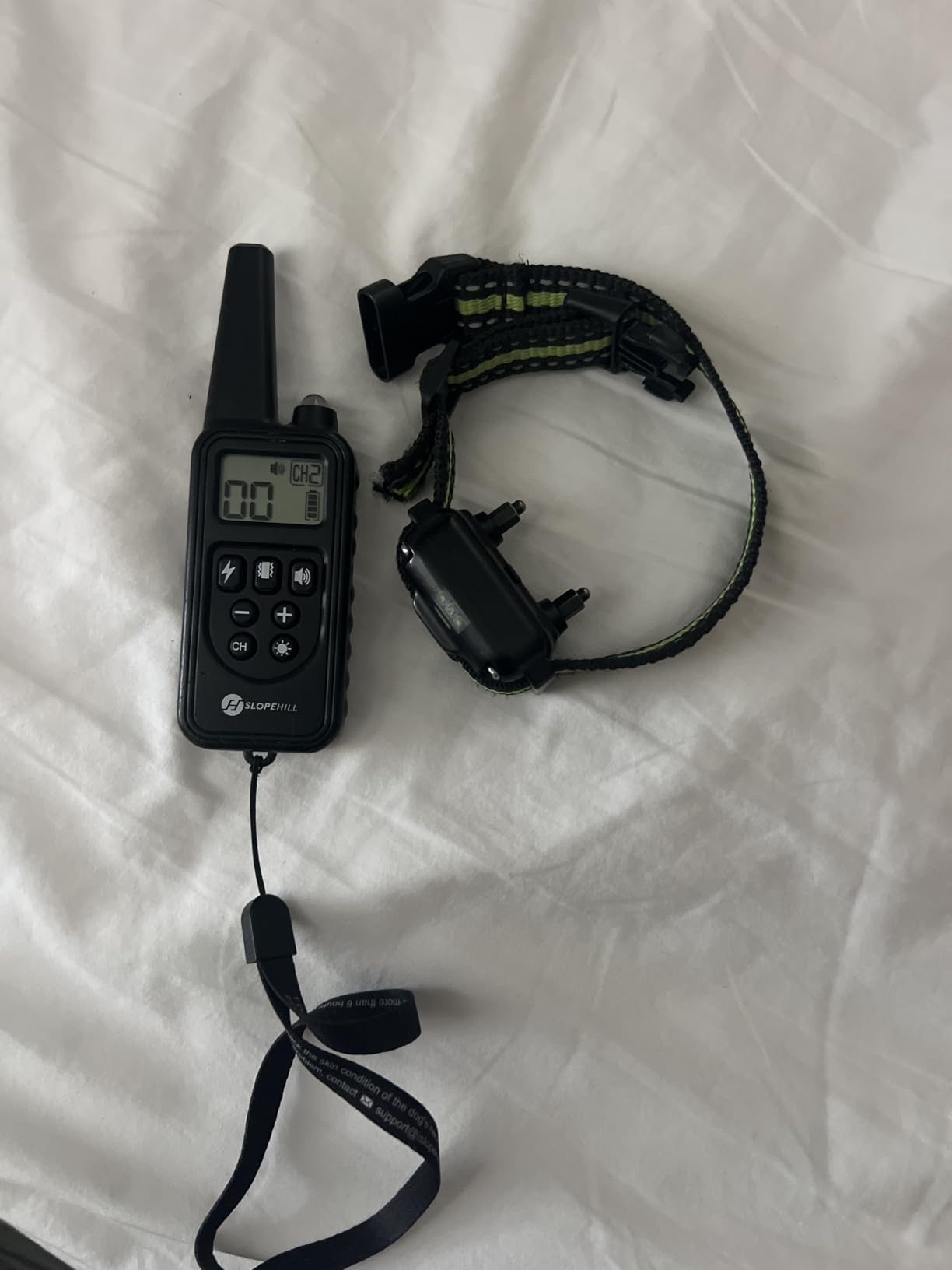 SLOPEHILL Dog Training Collar, 4200FT Remote Shock Collar for Dogs 8-140lbs | IP68 Waterproof e Collar with Beep, Vibration, Safe Shock, Light, No Shock Modes customer photo 1