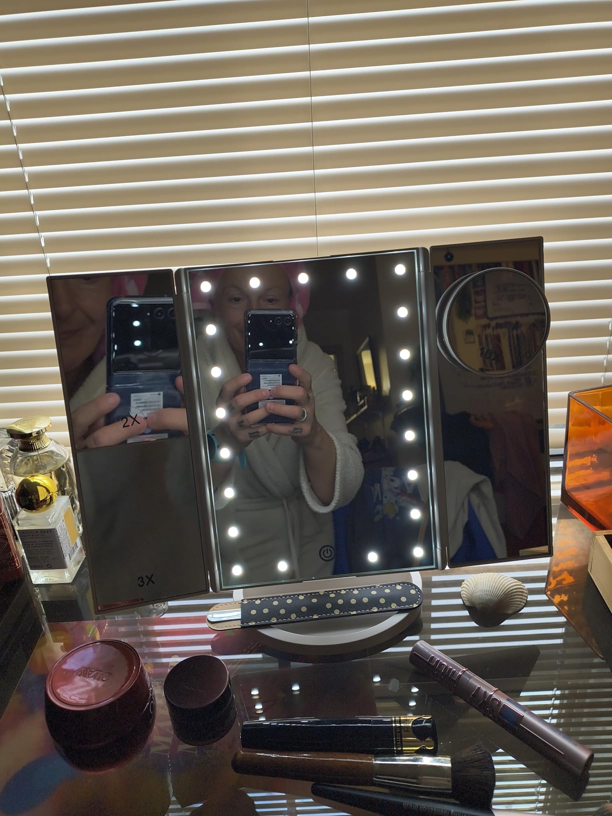 HUONUL 2X/3X/10X Magnifying Vanity Mirror with Light, Trifold Makeup Mirror | Touch Dimming, Dual Power, Clear View for Makeup, Skincare. Dorm Room Essentials. Birthday Gifts for Women, Mom, Wife, Girls customer photo 1