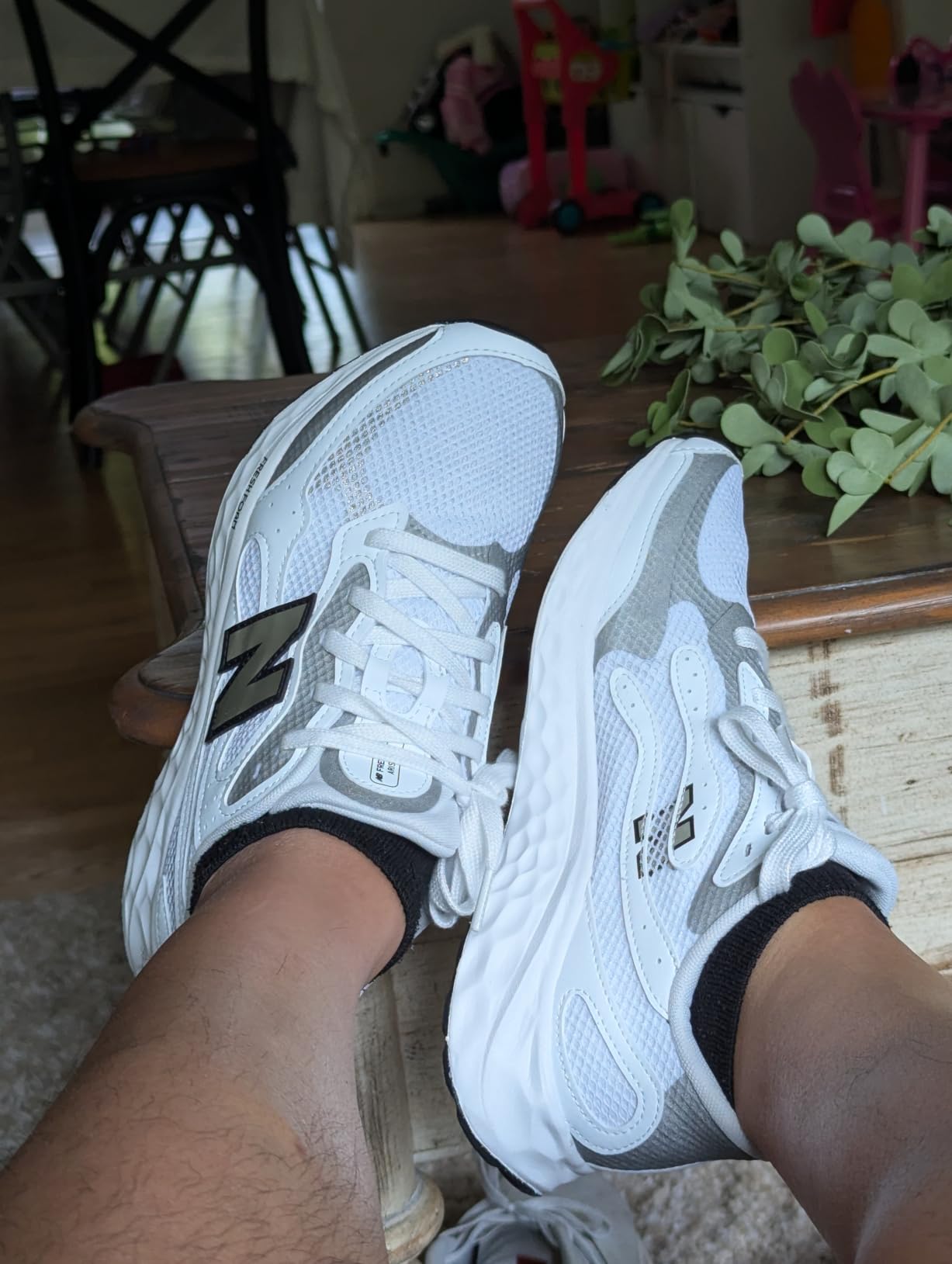New Balance Men's Fresh Foam Arishi V4 Running Shoe customer photo 1