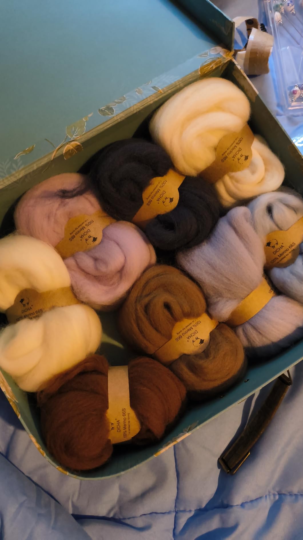 DICHA 3 Inch Drop Spindle Kit - High Low Whorl Wooden Spindles with 8 Oz Merino Wool/Top and Instructions - Weaving Spinning Wheels for Beginners customer photo 1