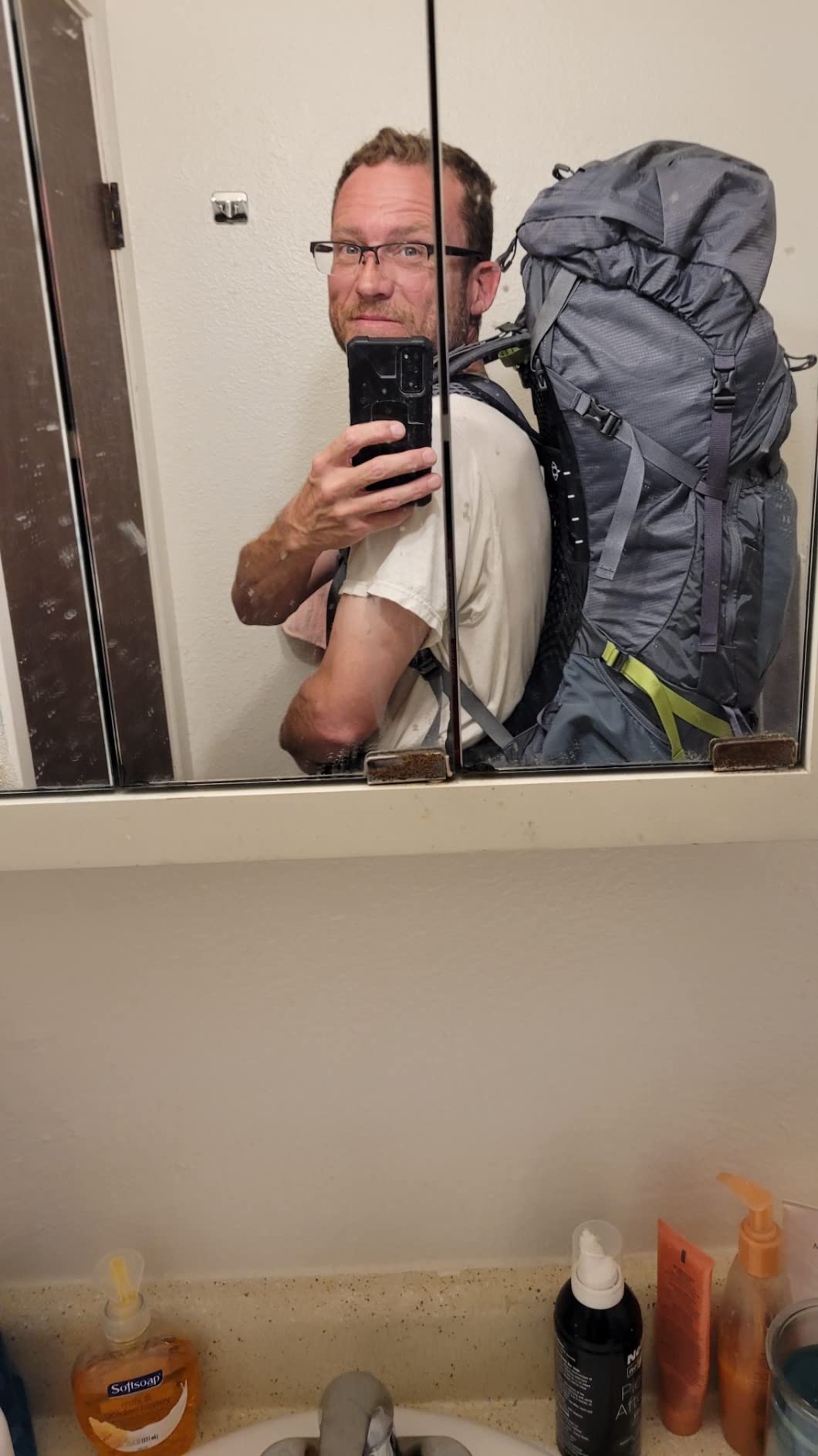 Osprey Atmos AG 65L Men's Backpacking Backpack, Black L-XL | hiking pack, camping gear, overnight trail pack, Black color, L-XL size customer photo 2
