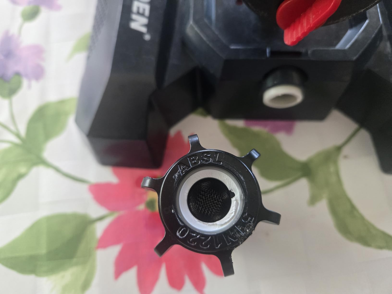 Eden 95124 Adjustable 4-Way Mini Turbo Oscillating Sprinkler W/Quick Connect Starter Set, Covers up to 4,069 sq. ft. Heavy Weight Base customer photo 2