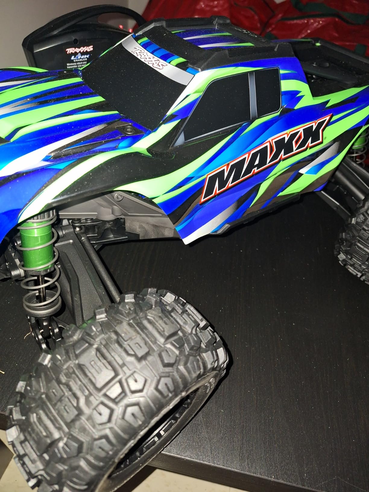 Traxxas Maxx Extreme 4s Brushless 4X4 Monster Truck (Green) customer photo 1