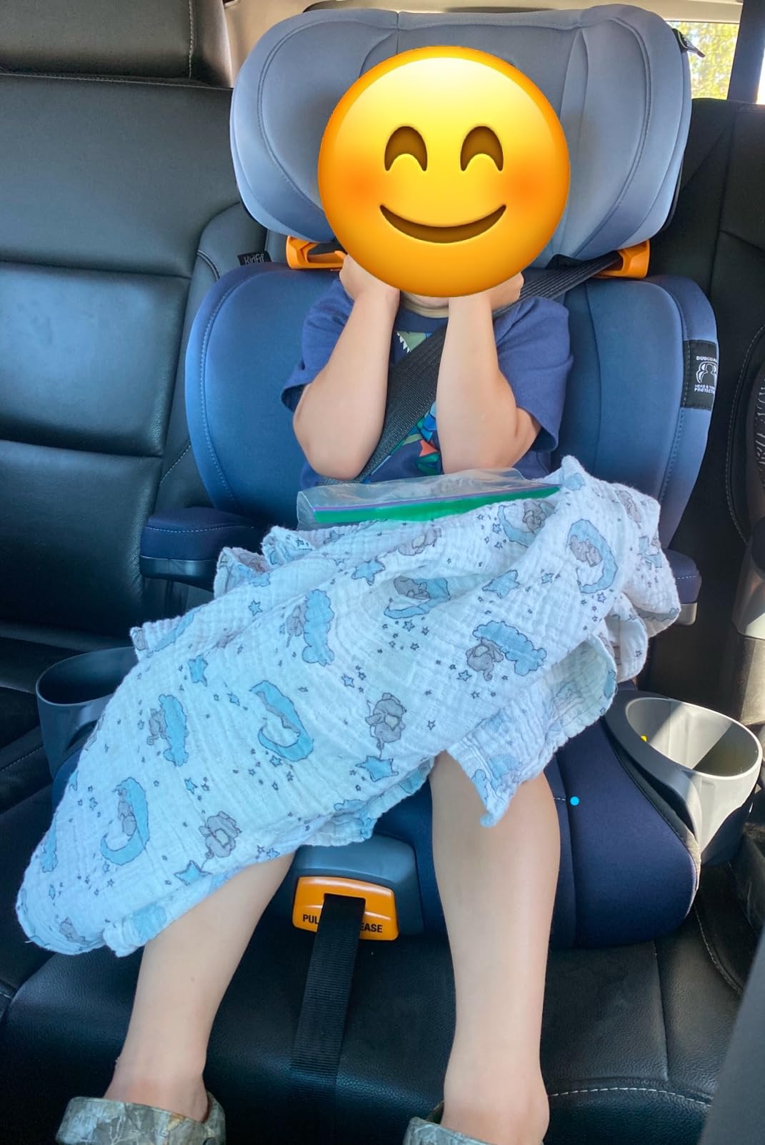 Chicco KidFit ClearTex Plus 2-in-1 Belt-Positioning Booster Car Seat | Obsidian/Black, DuoGuard protection, ErgoBoost foam, flame retardant-free, GREENGUARD Gold, 40-100 lbs customer photo 2