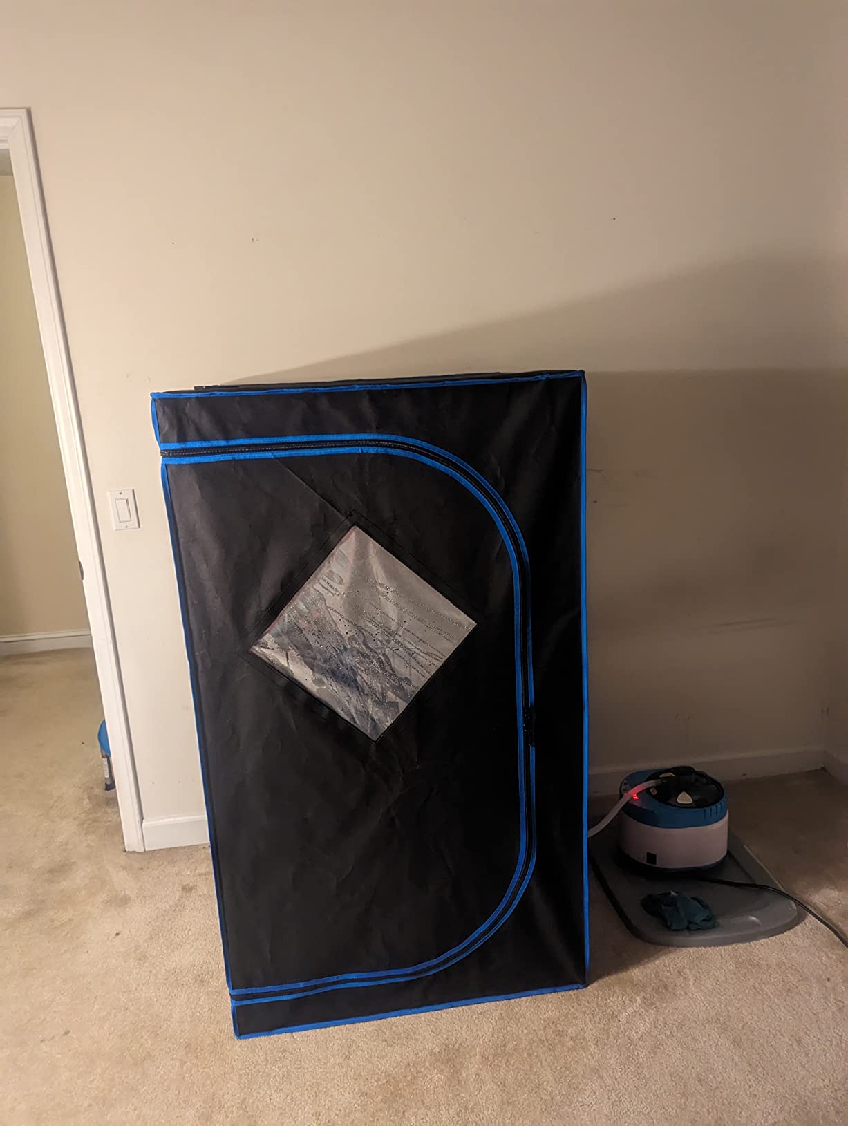 ZONEMEL Full Size Portable Steam Sauna Kit, Personal Full Body Home Spa for Detox, Relaxation, 4 Liters 1500 Watt Steamer, Remote Control, Timer, Foldable Chair (L31.5 x W31.5 x H55.1, 3 Windows) customer photo 2