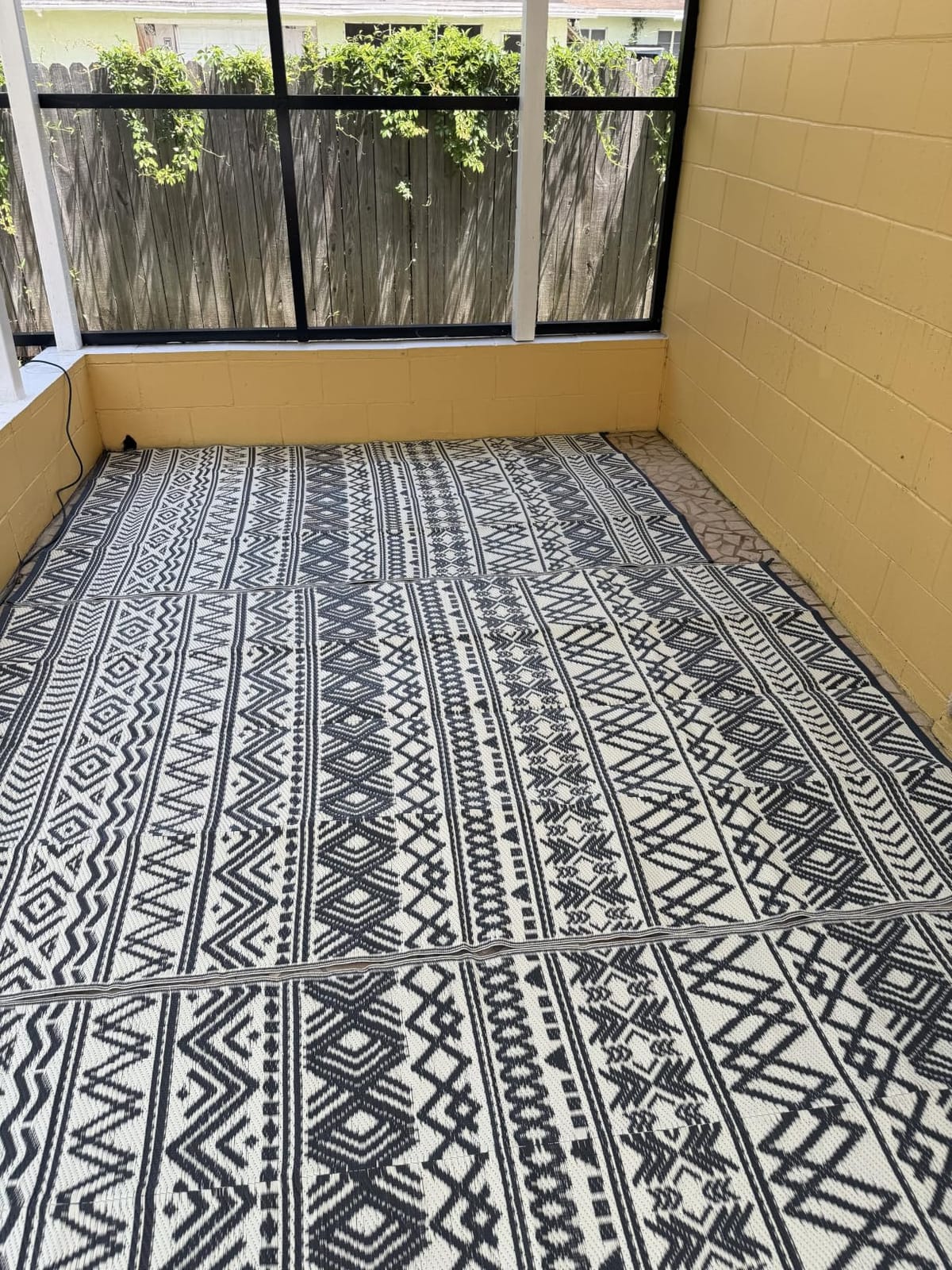 MontVoo Outdoor Rug Carpet Waterproof 5x8 Outdoor Patio Rug Mat Reversible Plastic Straw Outdoor Rug for RV Camping Picnic Beach Balcony Boho Grey customer photo 2