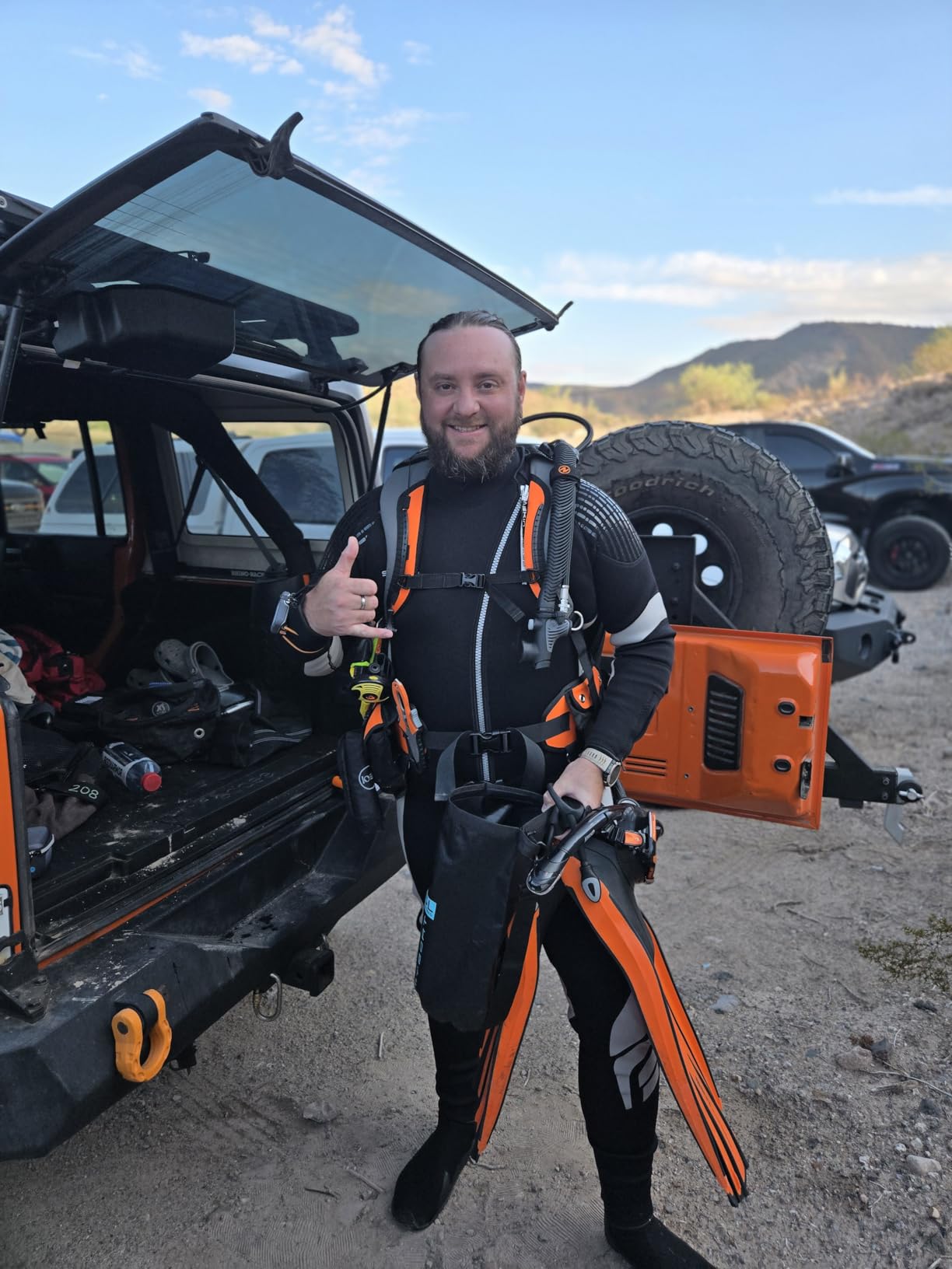Aqualung Pro HD Compact Dive BCD | Ultra-Lightweight Back-Inflation Travel Scuba Diving Buoyancy Compensator with SureLock II Weight Integrated System customer photo 1