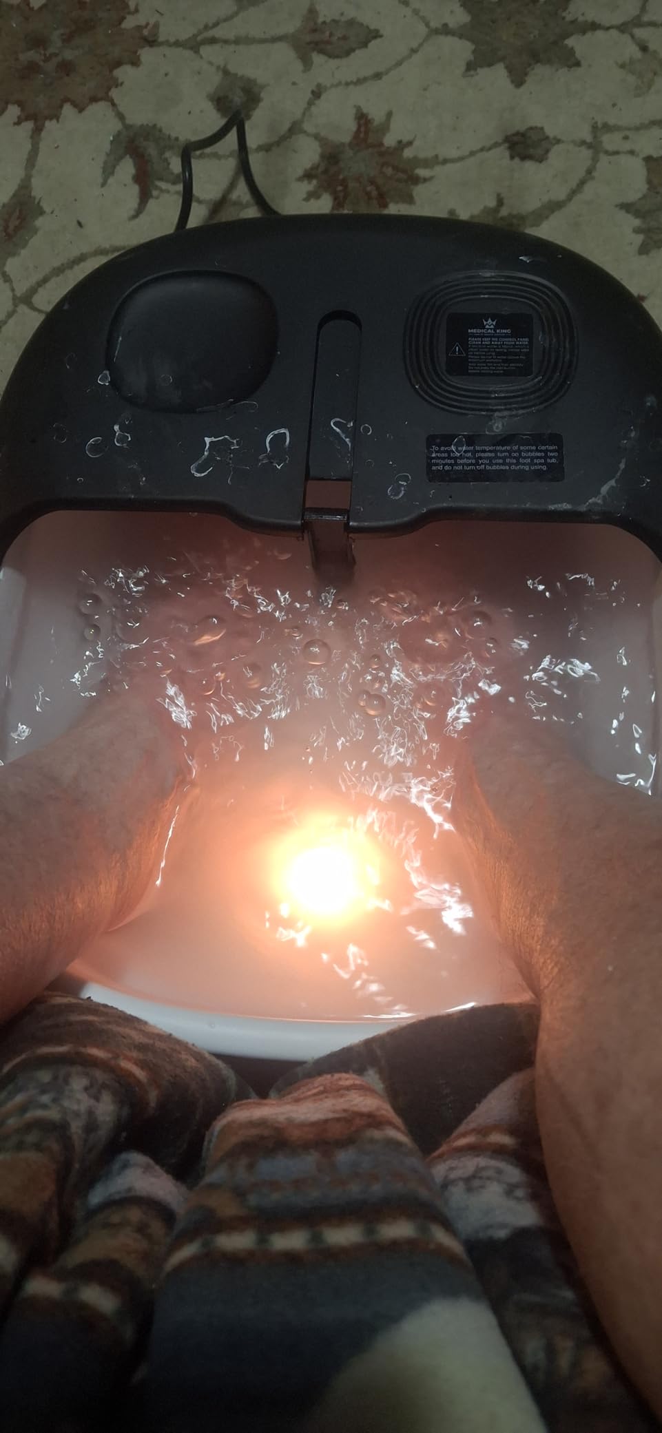 Medical king Foot Spa with Heat and Massage and Jets Includes A Remote Control A Pumice Stone Collapsible Massager with Bubbles and Vibration customer photo 1