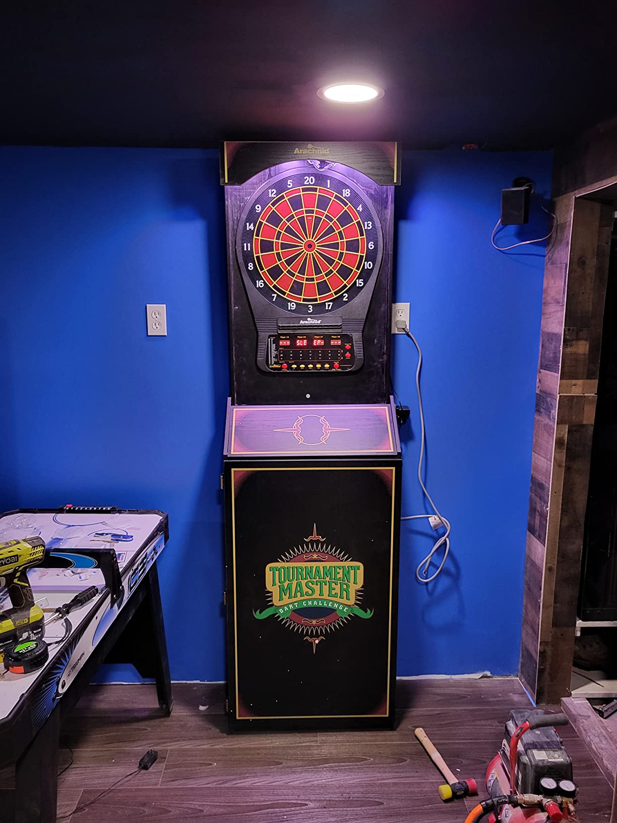Arachnid Cricket Pro 650 Standing Electronic Dartboard with 24 Games, 132 Variations, and 6 Soft-Tip Darts Included, Brown,E650FS-BK3 customer photo 1