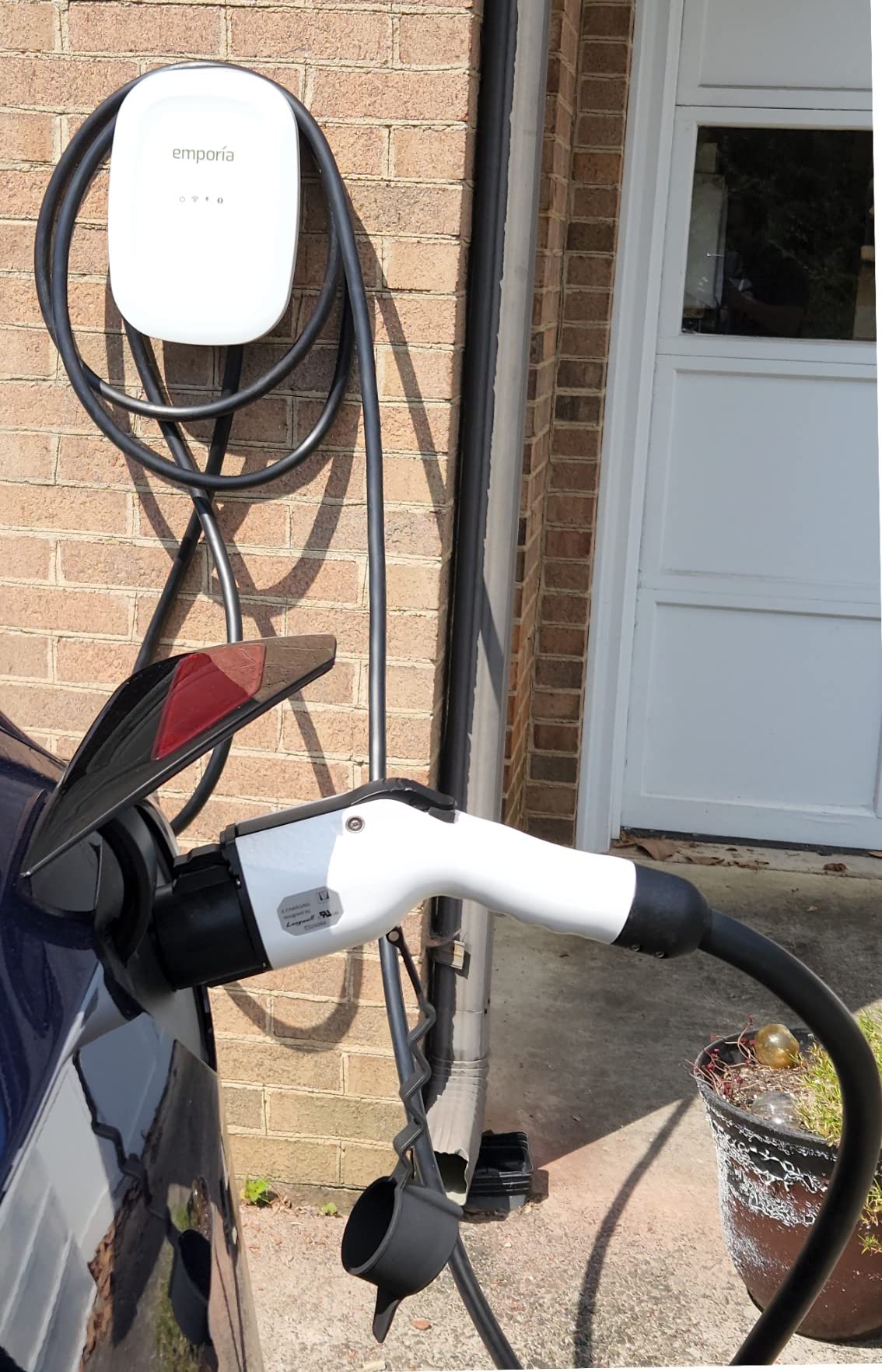 EMPORIA Level 2 EV Charger w/ J1772 Connector - 48 Amp, 240V WiFi Enabled Electric Vehicle Charging Station, 25ft Cable, NEMA 14-50, White customer photo 2