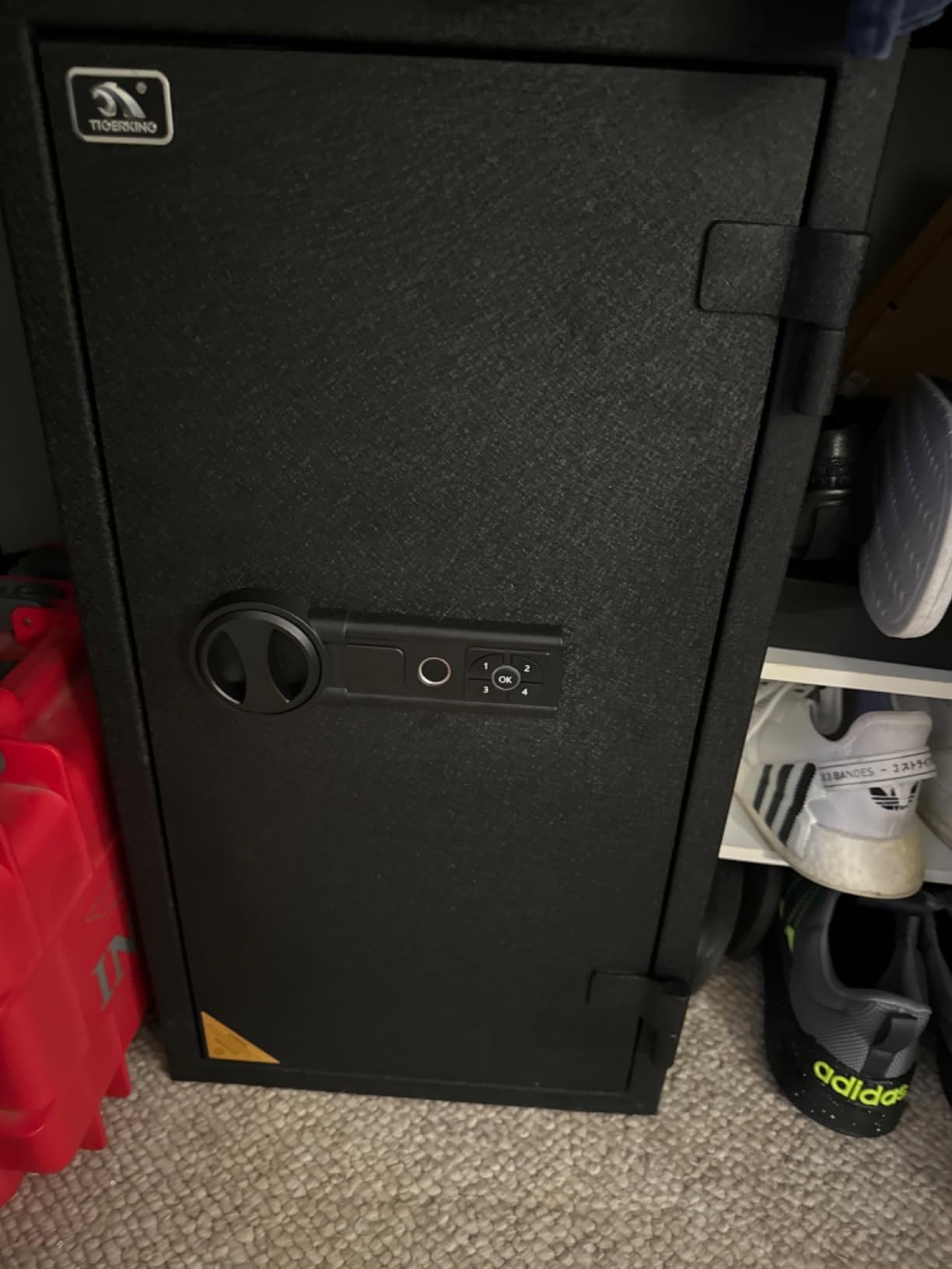 TIGERKING 3.47 Cu Ft Fireproof Safe for Home Office, Medium Heavy Duty Safe For Home, Floor-Mountable, 30-Min Fire Protection At 1700°F, Digital Keypad Lock, Removable Shelves customer photo 1