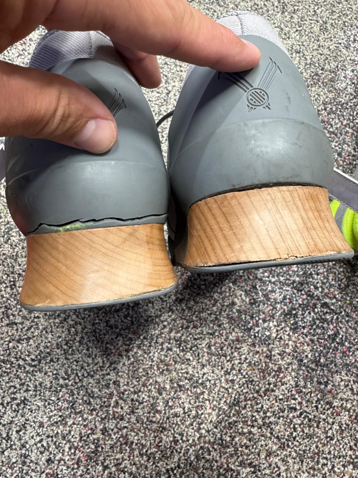VELAASA Strake | Olympic Weightlifting Shoes | Men and Womens Heavy Lifting Shoes | Cross Training | Powerlifting Apparel | Shoes for Squats | Lifting Gear customer photo 1