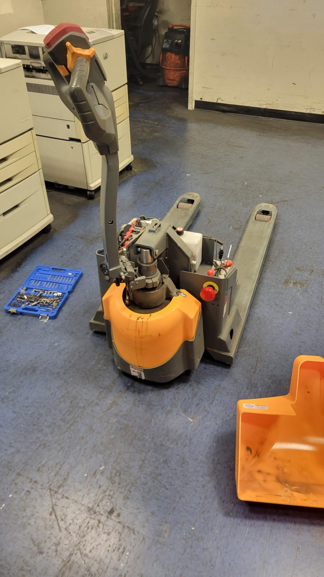 APOLLOLIFT Electric Pallet Jack, 4400lbs Capacity 6-8H Continuous Runtime | 48