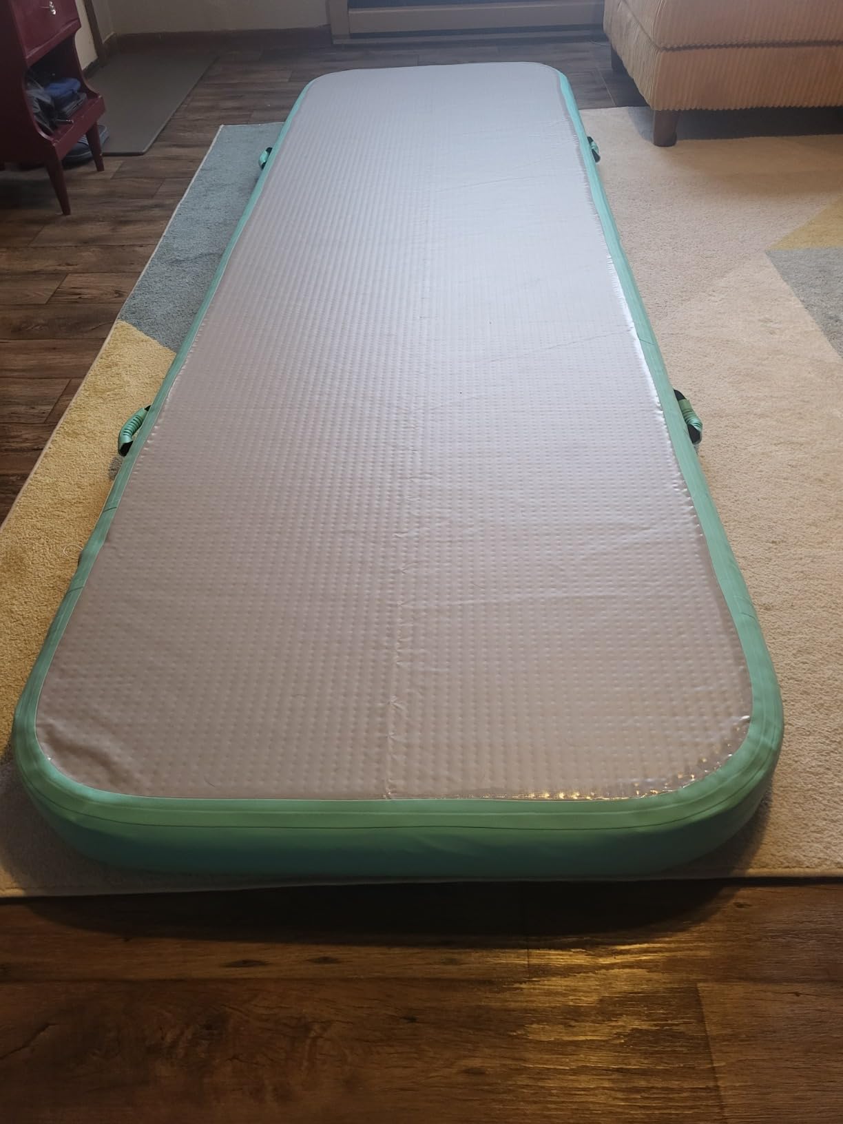 Air Mat Tumble Track, Gymnastics Mats Tumbling Track with Electric Air Pump for Home Use Cheerleading Training Kids Gym Yoga customer photo 2
