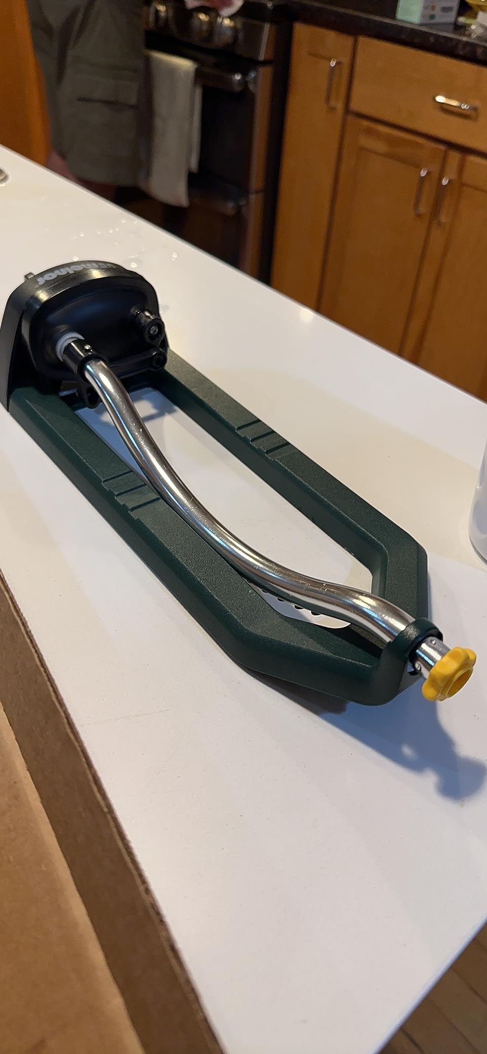 Melnor Turbo Oscillating Sprinkler, 2800 Sq Ft: Range Adjustable | 65148AMZ | 16 Precision Nozzles | InfinityDrive Turbo Motor | Sliding Range Adjusters | Reduced Overspray customer photo 2