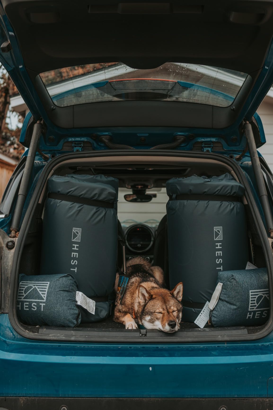 HEST Foamy Camping Mattress Pad - Memory Foam Roll Up Sleeping Mattress | Portable Camp Cot for All Adventures - Dual Layer Comfort & Support - No Pump Needed - Water-Resistant Design - Carry Handle customer photo 2