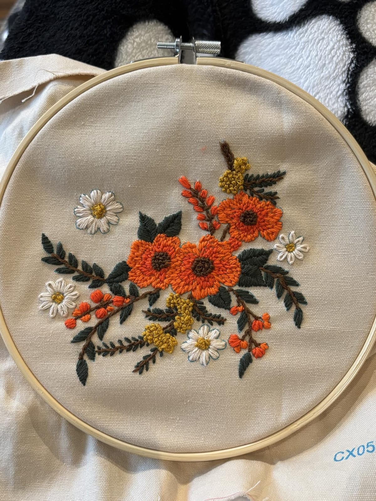 Santune 3 Sets Embroidery Kit, Cross Stitch Kits for Beginners, Needlepoint Kits for Adults with Easy Floral Pattern Hand Crafts, Hoop, Needle, Mothers Day Gifts customer photo 2
