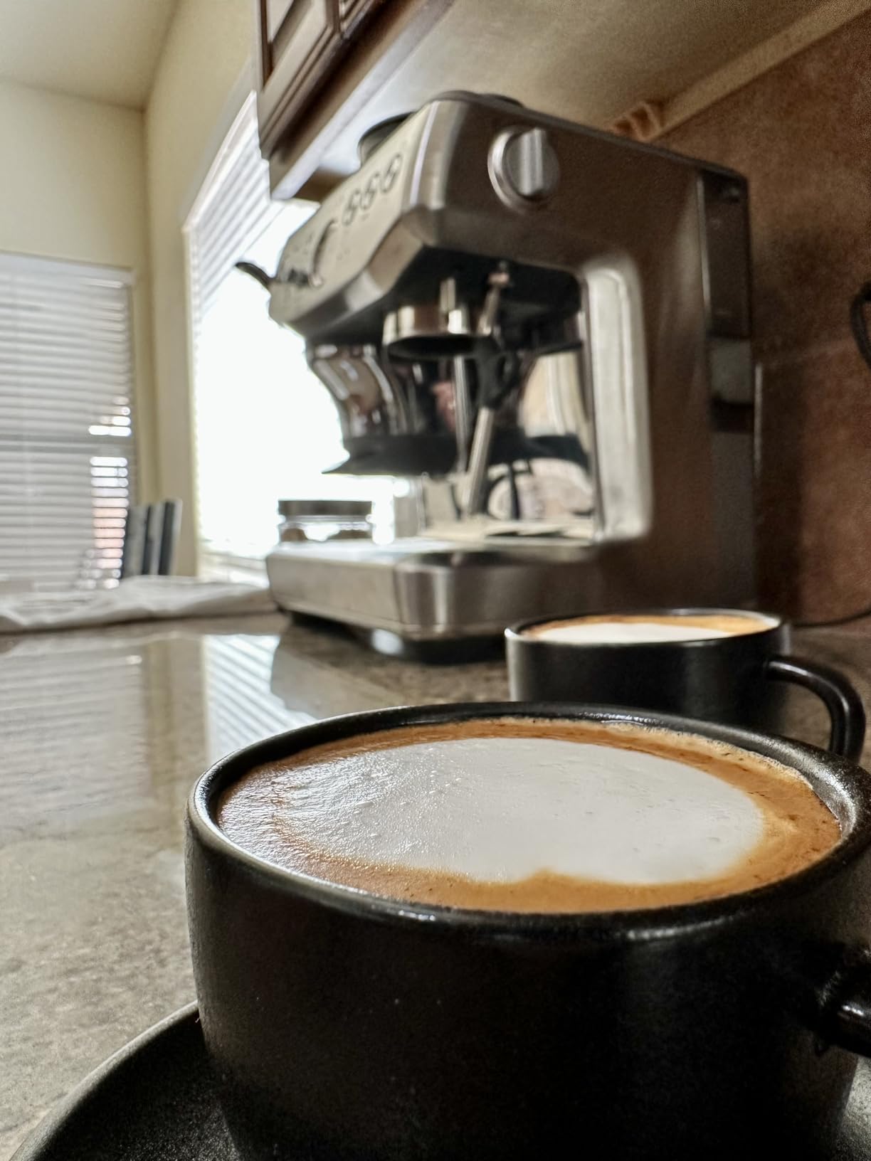 Breville BES876BSS Barista Express Impress Espresso Machine, Brushed Stainless Steel customer photo 1