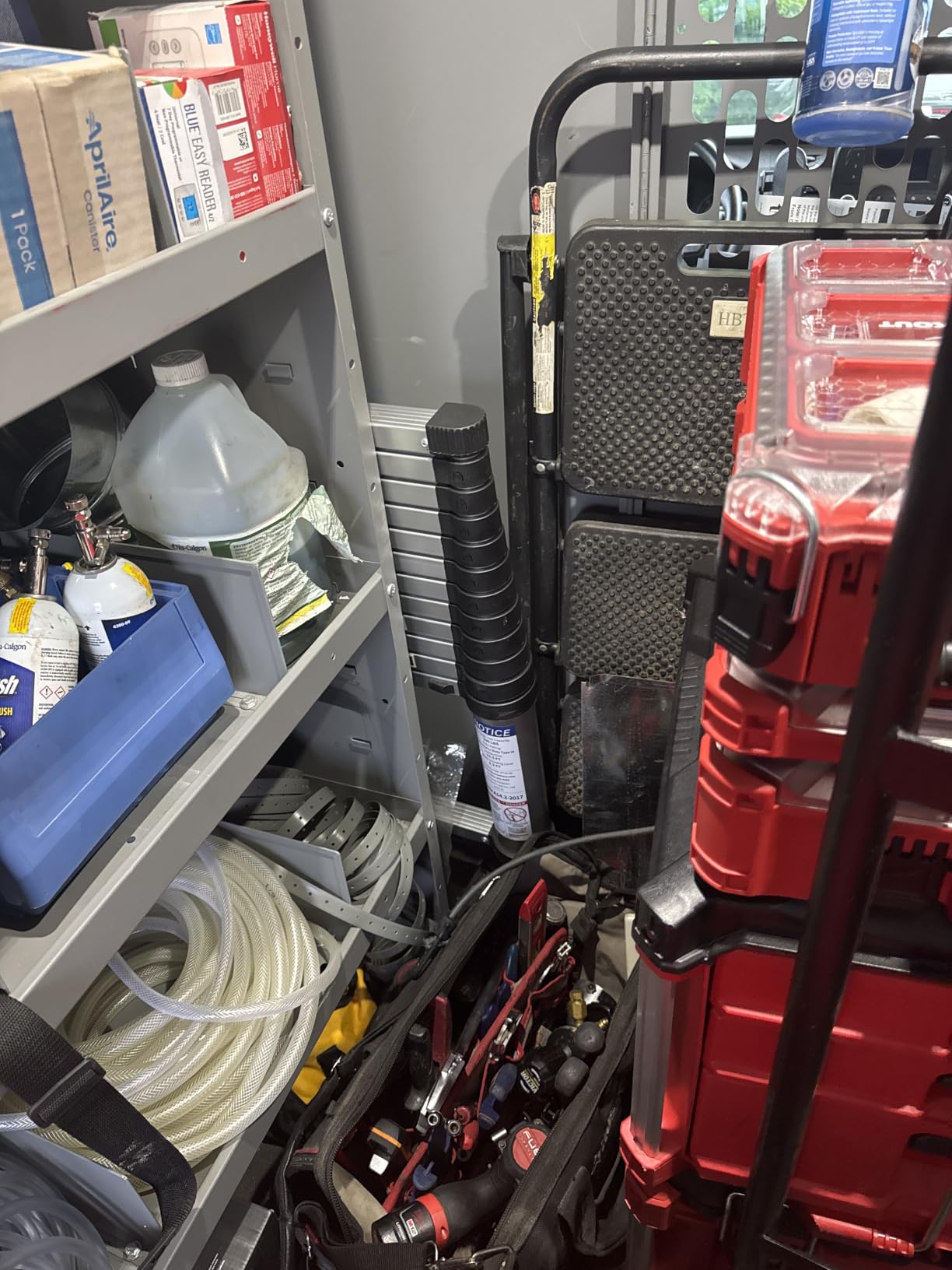 Soctone 12.5FT Telescoping Ladder with Stabilizers, Slow Down Design customer photo 2