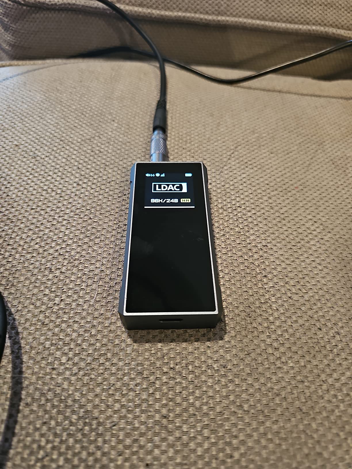 FiiO BTR7 Headphone Amp Bluetooth Receiver High Resolution Portable DAC Supports MQA/LDAC/aptX HD 384K/32Bit DSD256 for Phone/PC/Car/Home Audio(Titanium) customer photo 2