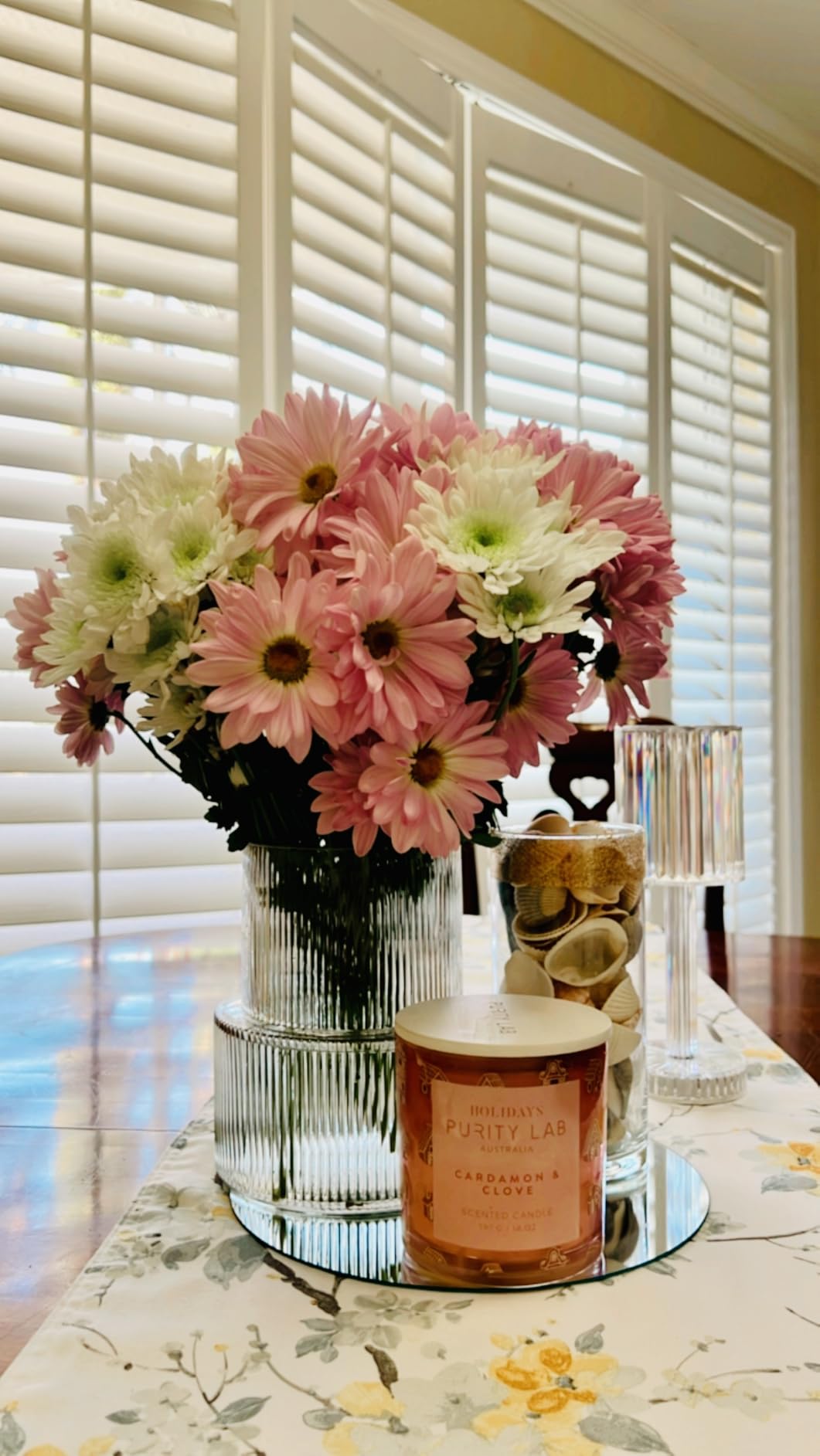 Ribbed Glass Vase, Flower Vase, Fluted Clear Vases for Flowers, Modern Vases for Living Room, Dining Table, Entryway, Shelf, Wedding, Office, Coffee Table, Birthday, 7.5 Inches customer photo 2