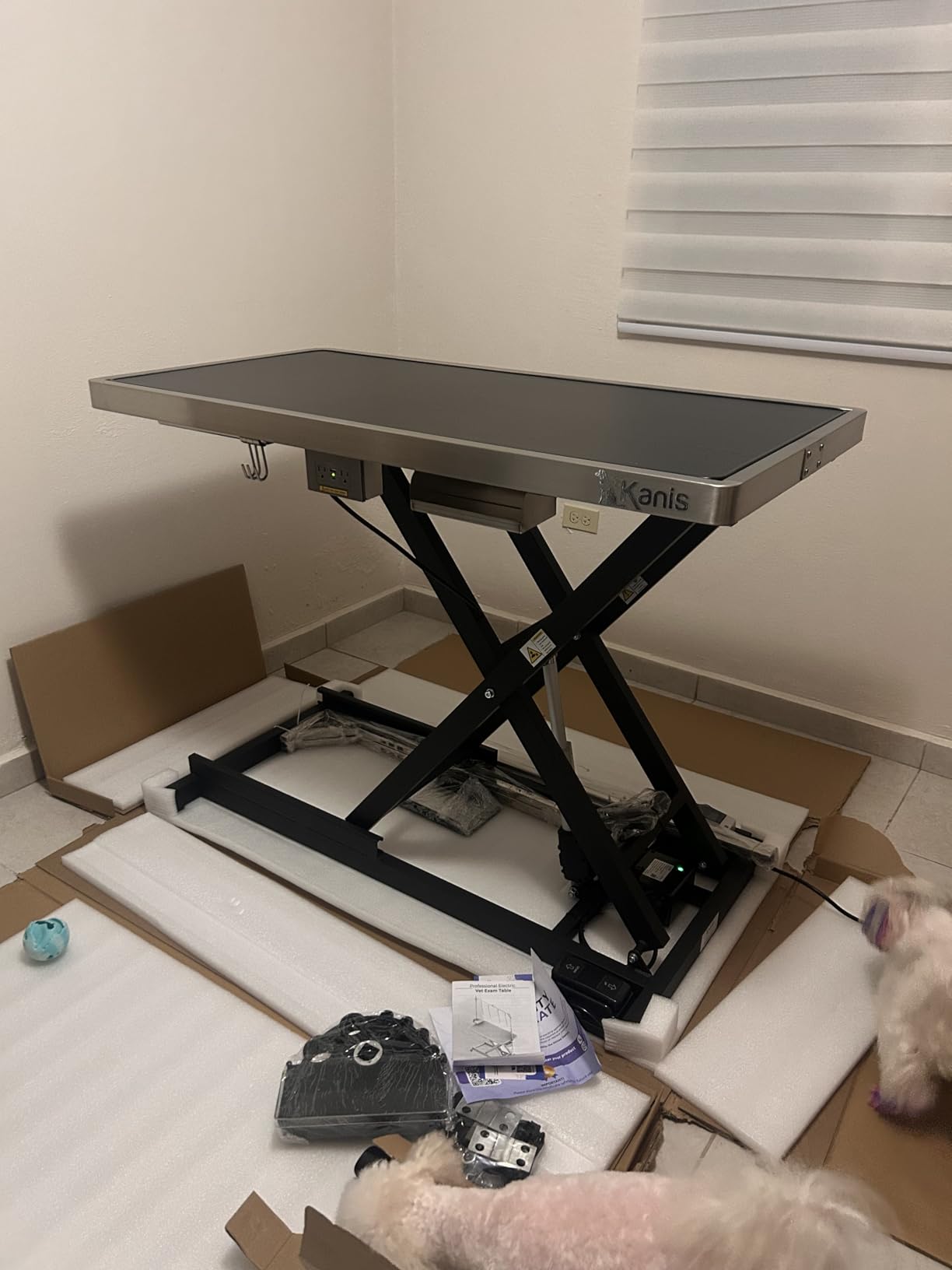 KANIS Professional Electric Dog Grooming Table - Heavy Duty | Height Adjustable Pet Grooming Table w/Leveling Wheels, Dog Grooming Arm, Anti-Slip Tabletop & Tool Organizer (Black, 49