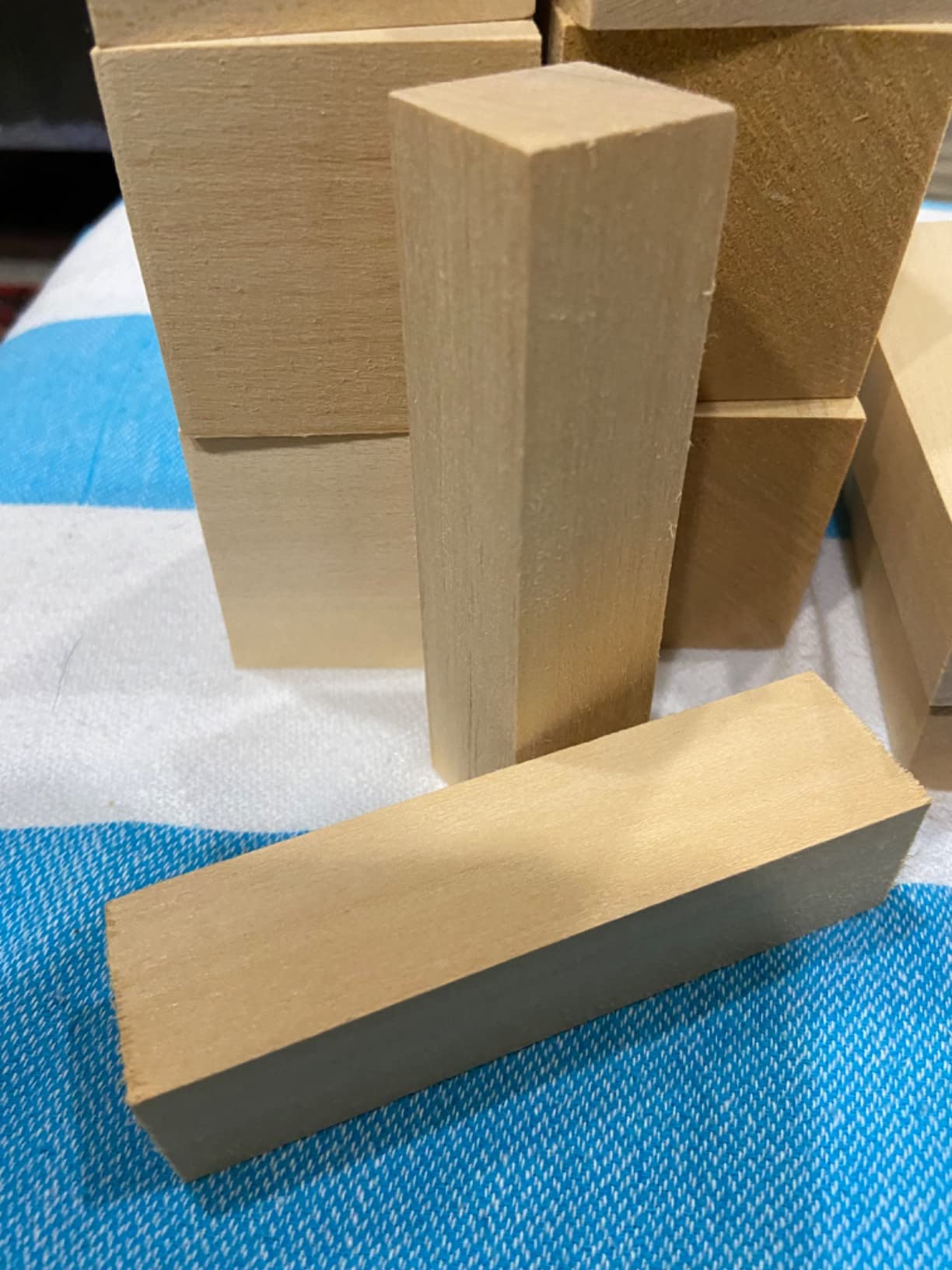 Basswood Carving Blocks, 19PCS Whittling Wood Blocks Kit with 3 Different Sizes, Bass Wood for Carving Easy to Use, for Kids and Adults customer photo 2