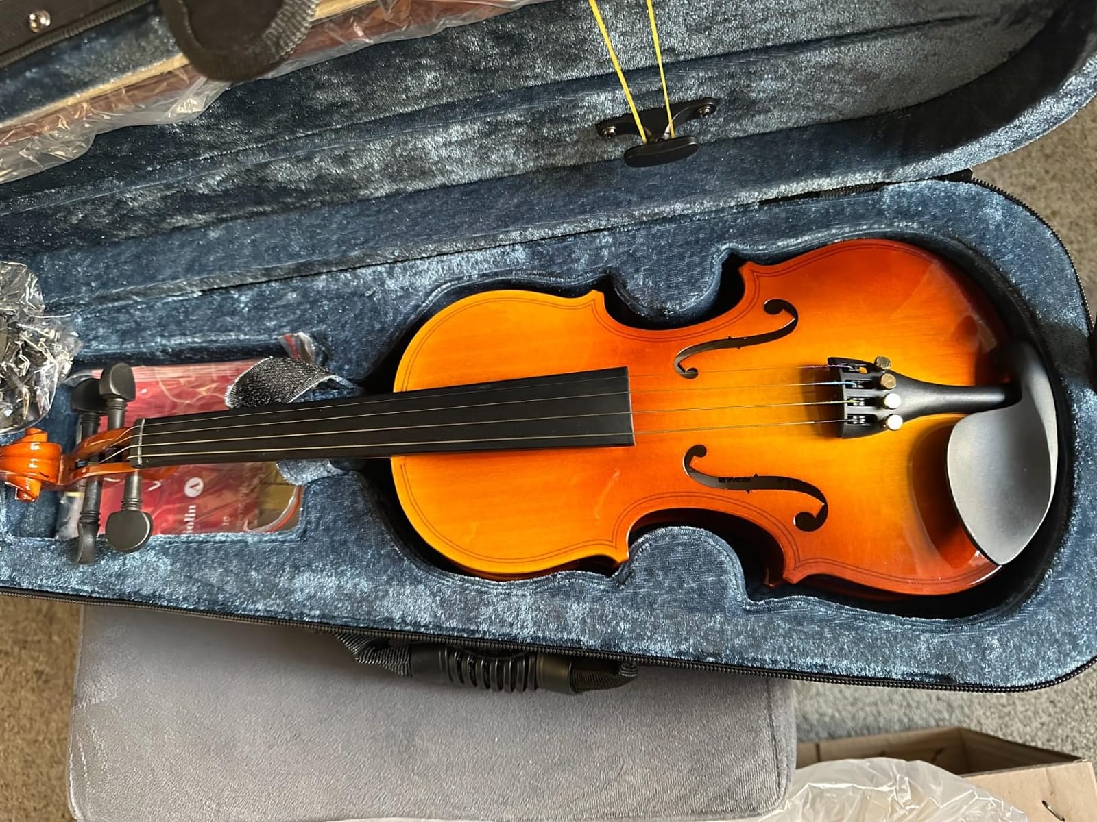 Vangoa 1/2 Acoustic Violin Fiddle Kit, Professional Solid Wood Violin, Spruce Top, Matched Unique Maple Wood Pattern, Premium Ebony Fitting, Beginner customer photo 2