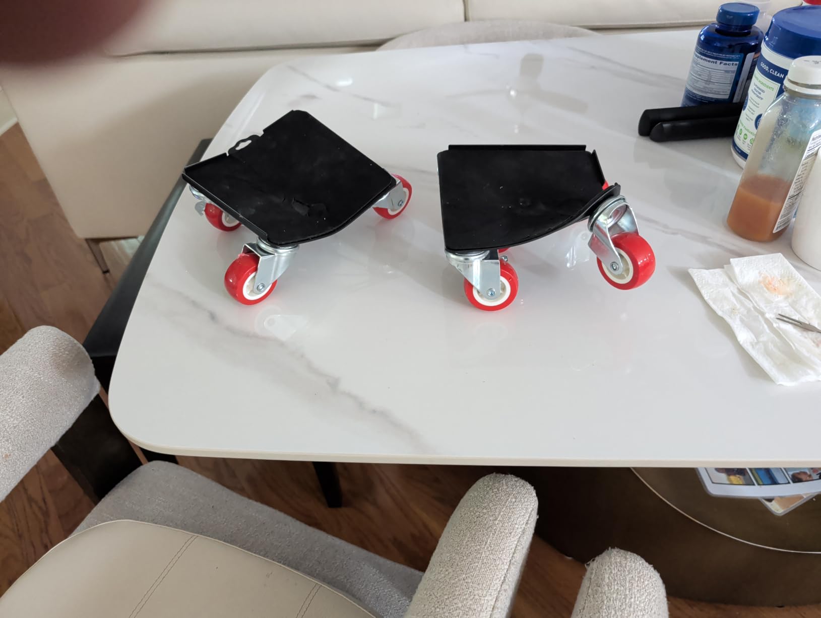 MYUEA Furniture Dolly, Furniture Movers with 5 Wheels, Carbon Steel Panel Heavy Duty Dolly, Maximum Load 3474LBS, Furniture Lifter with 5 360° Rotatable Rubber Universal Wheels (Black, 6.89x6.9 in) customer photo 1
