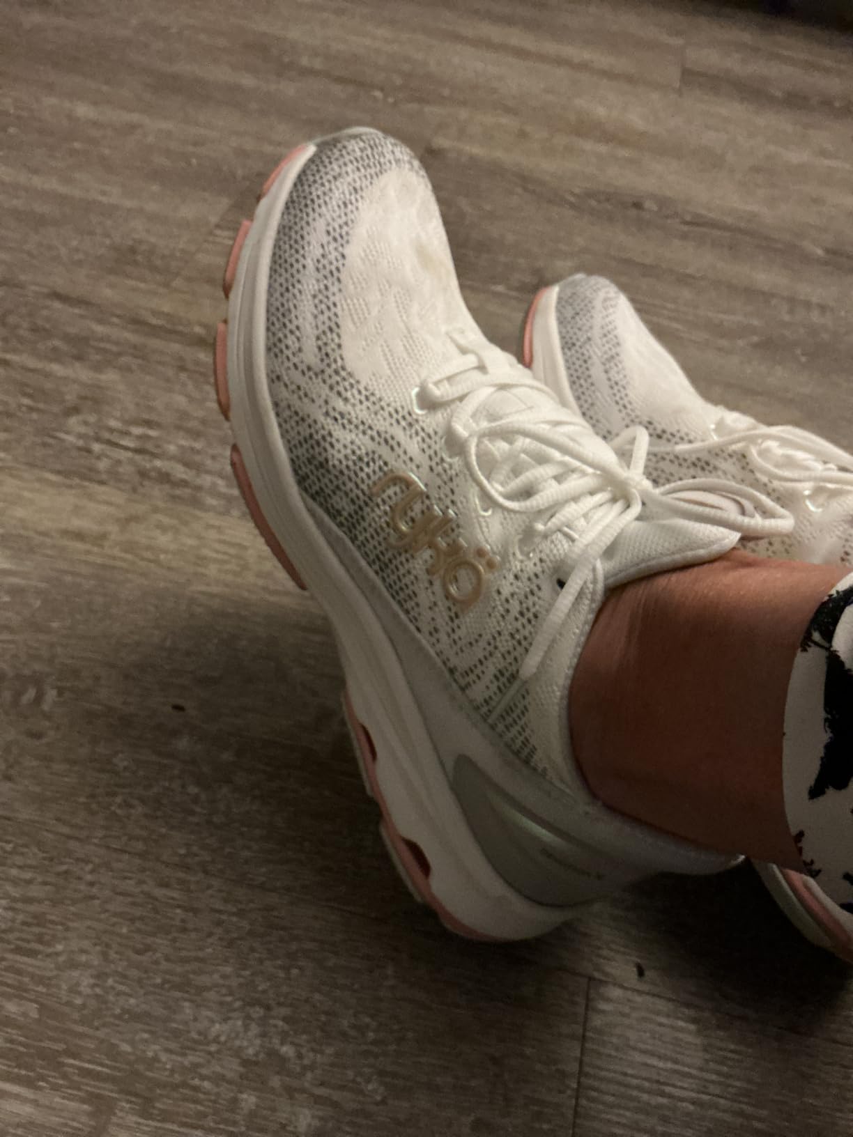 Women's Devotion X Walking Shoe customer photo 1