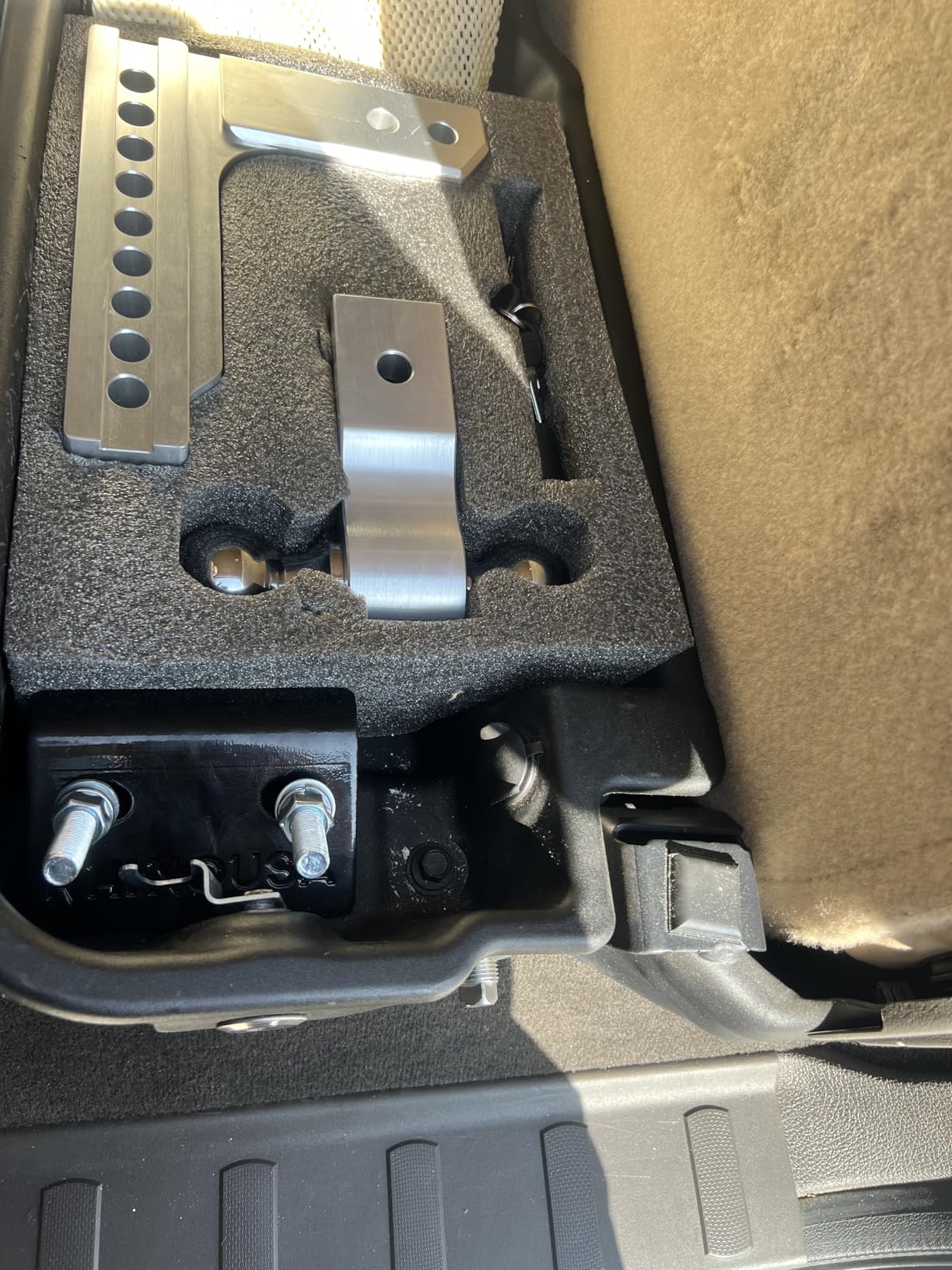 Rhino USA Adjustable Trailer Hitch (2in Receiver) - 6in Drop/Rise | 12,500lbs GTW, Heavy Duty Aluminum. Weatherproof Double Anti-Theft Locking Hitch Pins Included for Towing. Silver customer photo 2