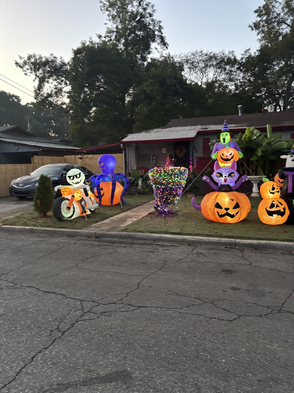 COMIN 6 FT Halloween Inflatables Ghost Outdoor Decorations Blow Up Yard Pumpkin Cat Motorcycle with Built-in LEDs for Indoor Party Garden Lawn Decor customer photo 2