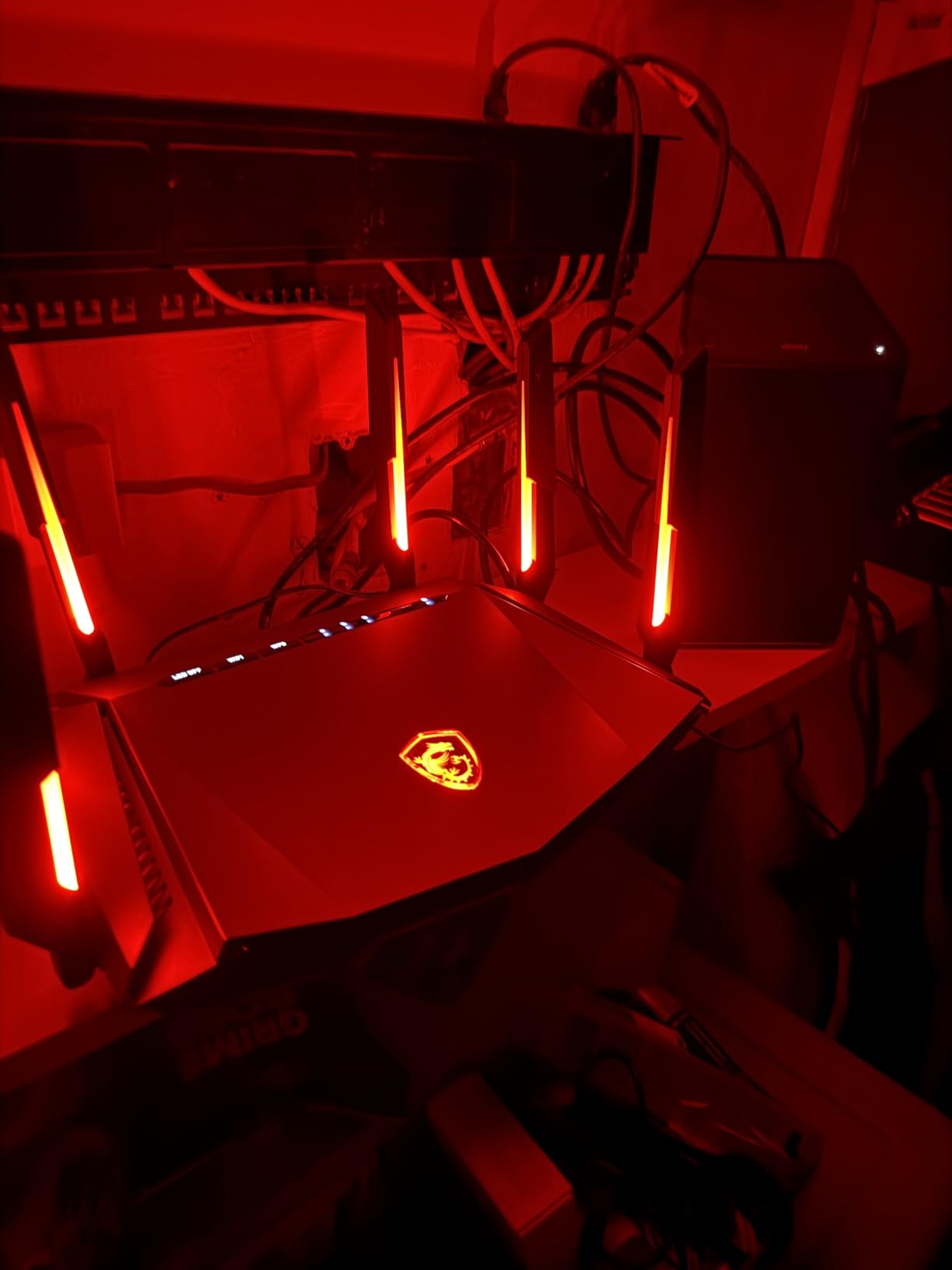 MSI Radix AXE6600 WiFi 6E Tri-Band Gaming Router, AI QoS, RGB, 1.8GHz Quad-Core Processor, MU-MIMO, Tri Band Gigabit Wireless, 8-Stream, High Speed Long Range Gaming Router customer photo 1