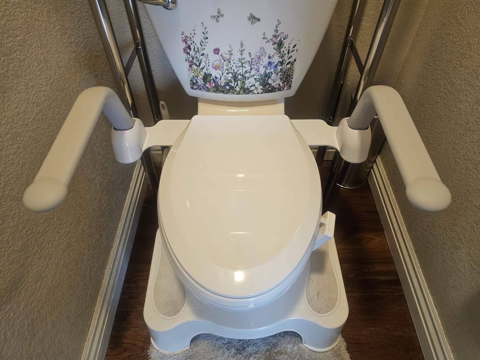 Toilet Safety Rails for Seniors,Easy Installation & Sturdy Handicap Toilet Safety Frame,Seat Handles for Elderly Disabled or Mobility Issues customer photo 1