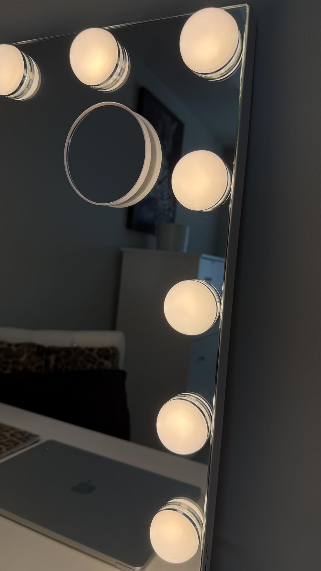 Gvnkvn Vanity Mirror with Lights, 32 x 24 Tabletop Hollyhood Makeup Mirror, Hollywood Lighted Mirror with 18 Dimmable LED Bulbs, 3 Colors Modes, Touch Control, Metal Frame customer photo 1